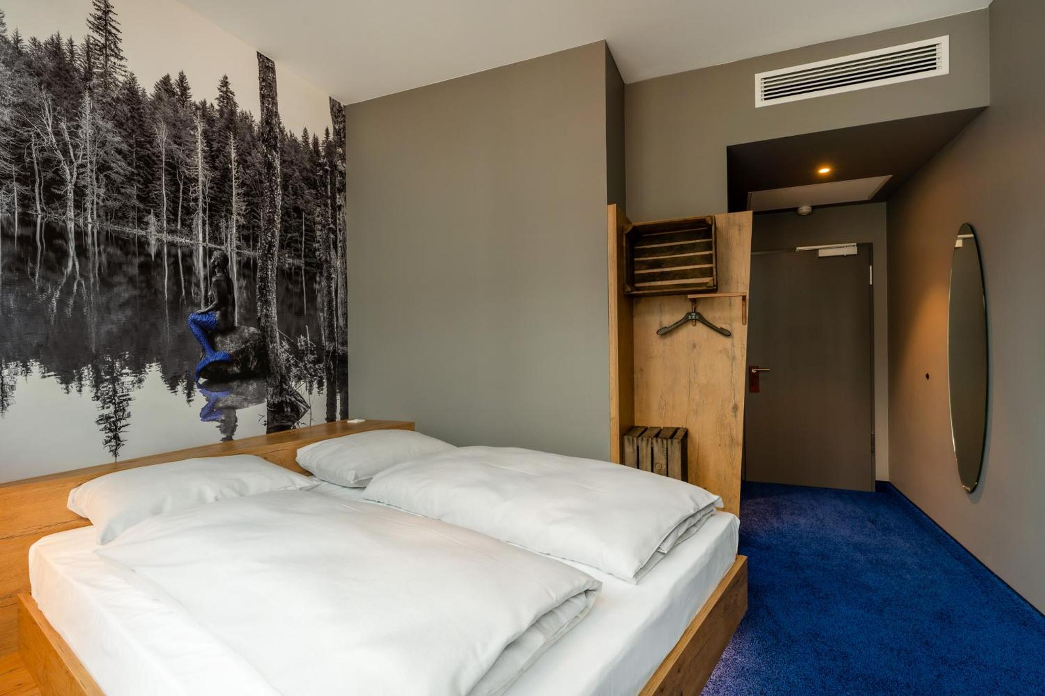 Doppelzimmer „COMFY“ mit Kingsize-Bett