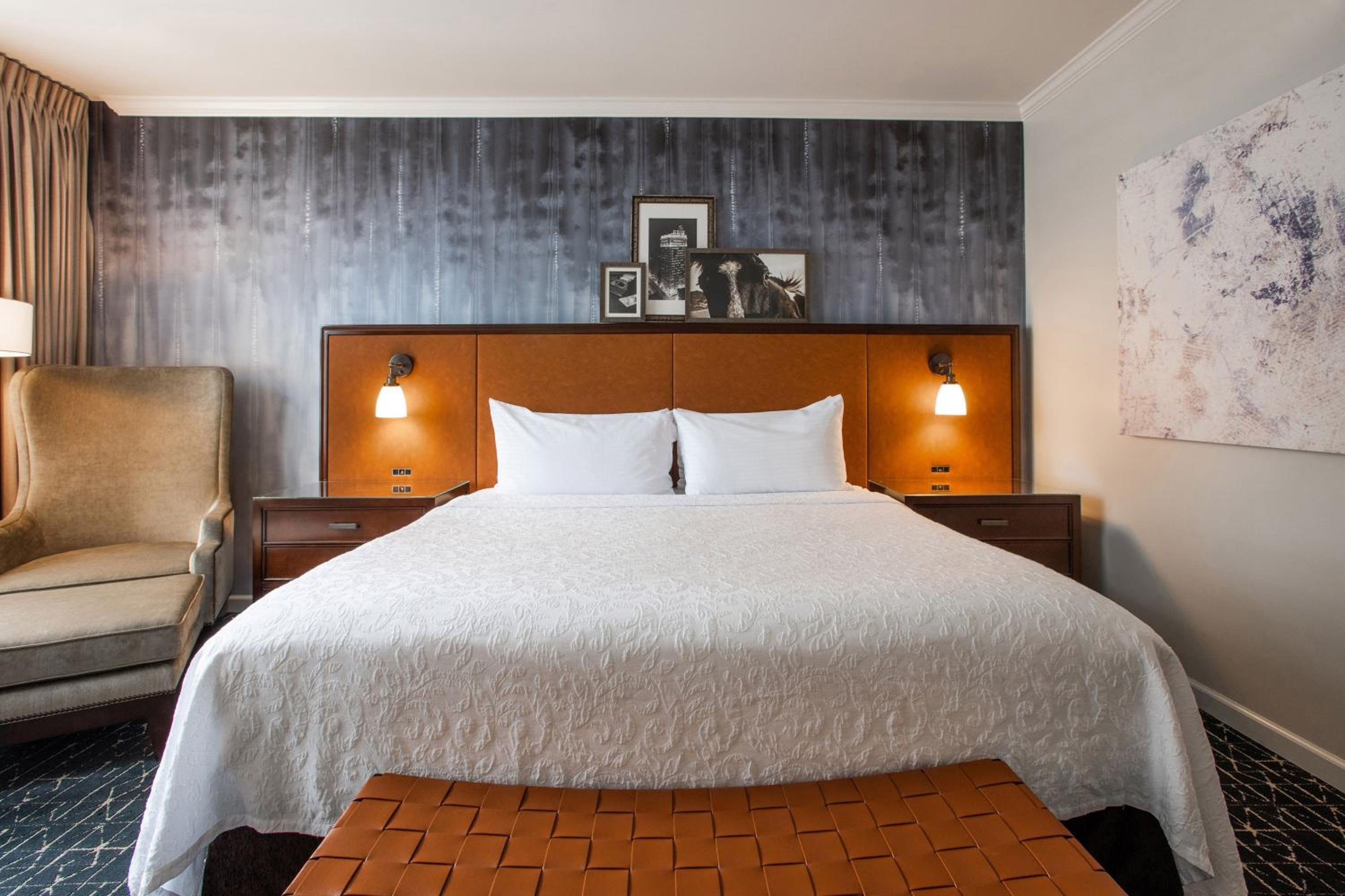 Newly Renovated, Guest room, 1 King