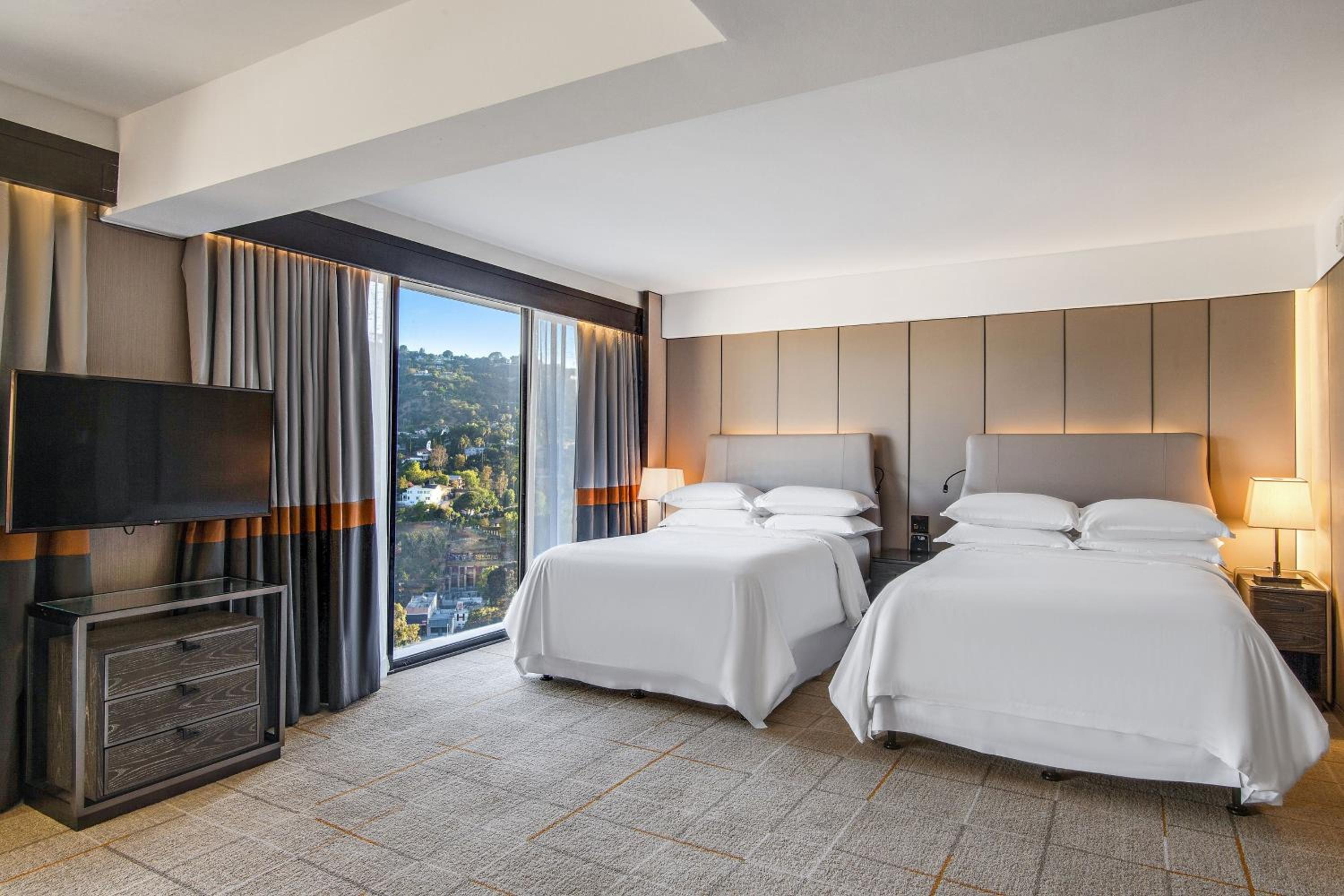 Suite with Two Double Beds