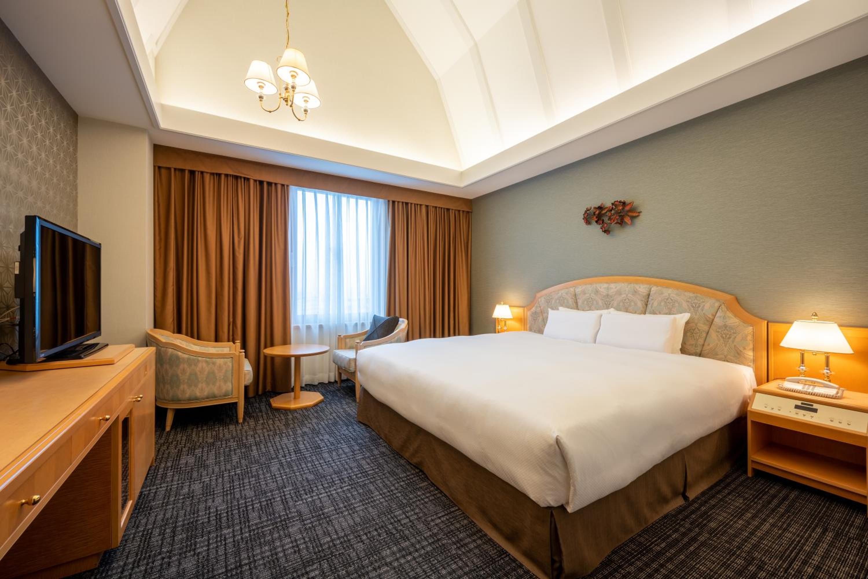 Royal Double Room - Non-Smoking