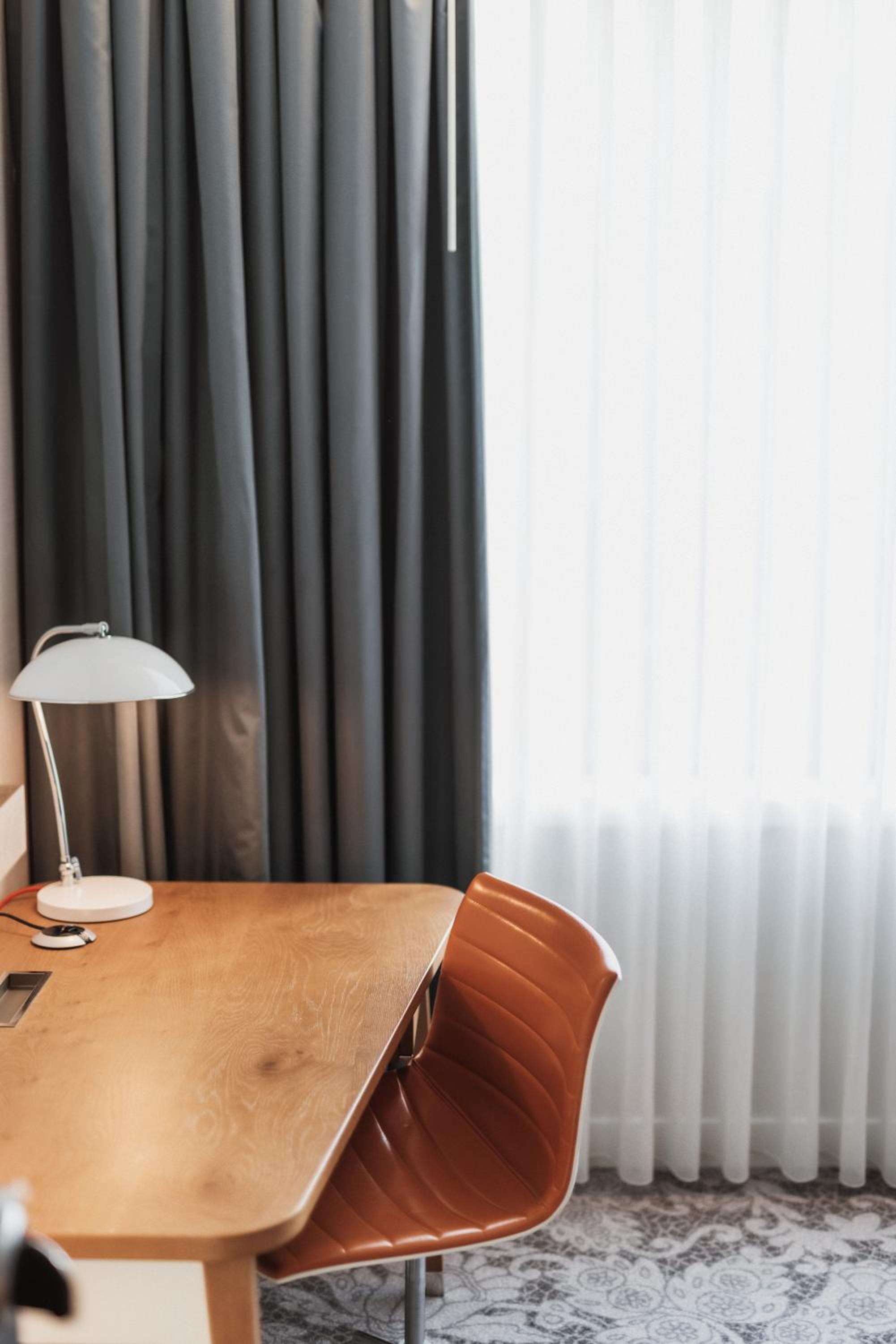 Double Room with Roll-In Shower - Mobility Access