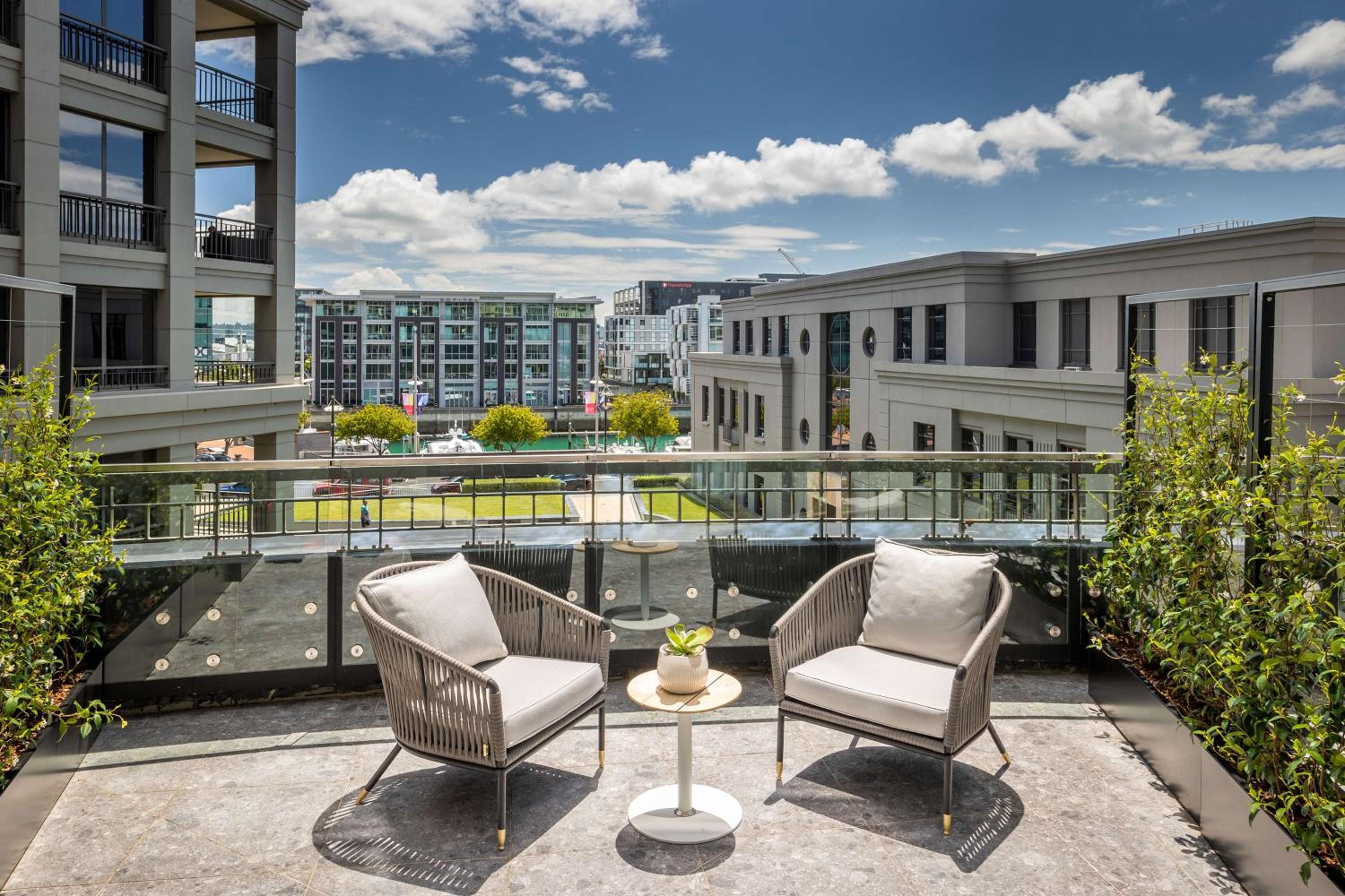 Executive Balcony Room