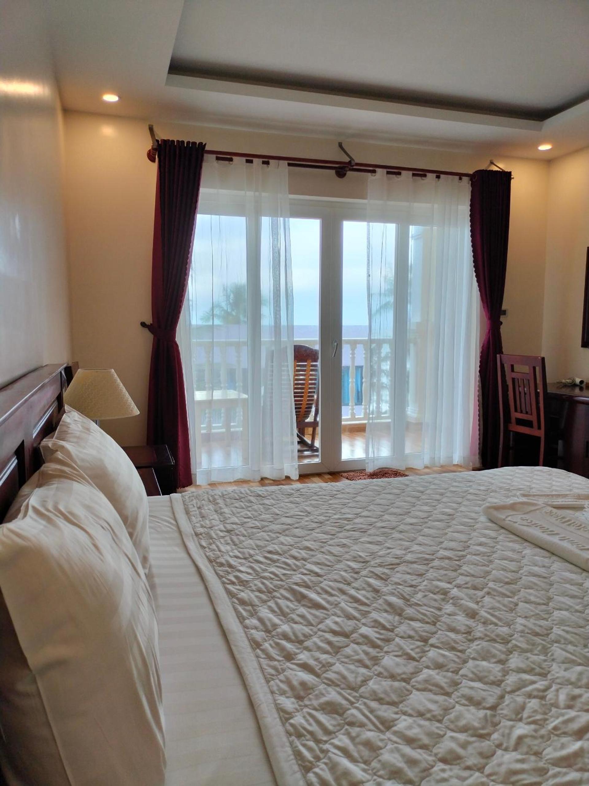 Deluxe Double Room with Balcony