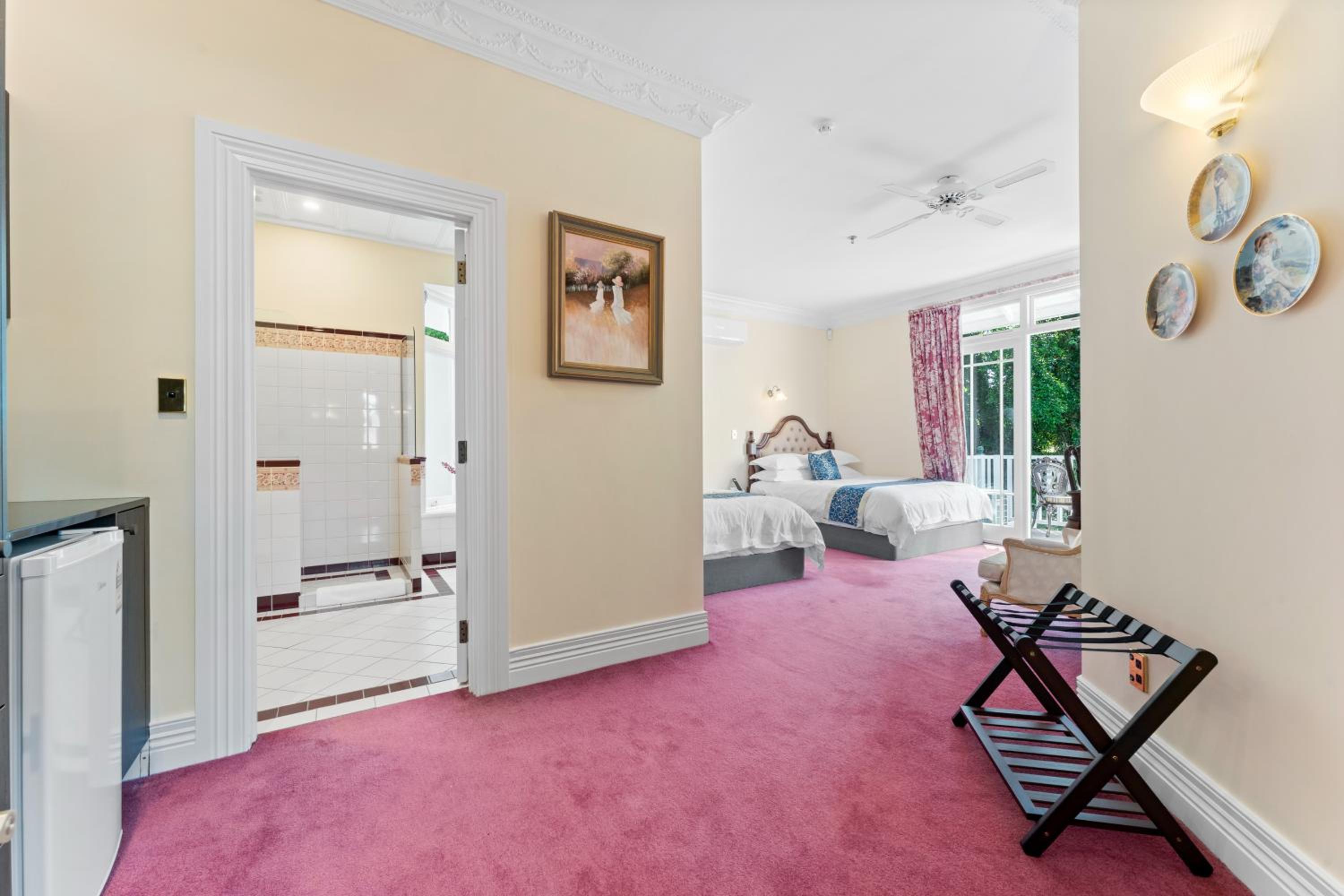 Deluxe Double Room with Balcony