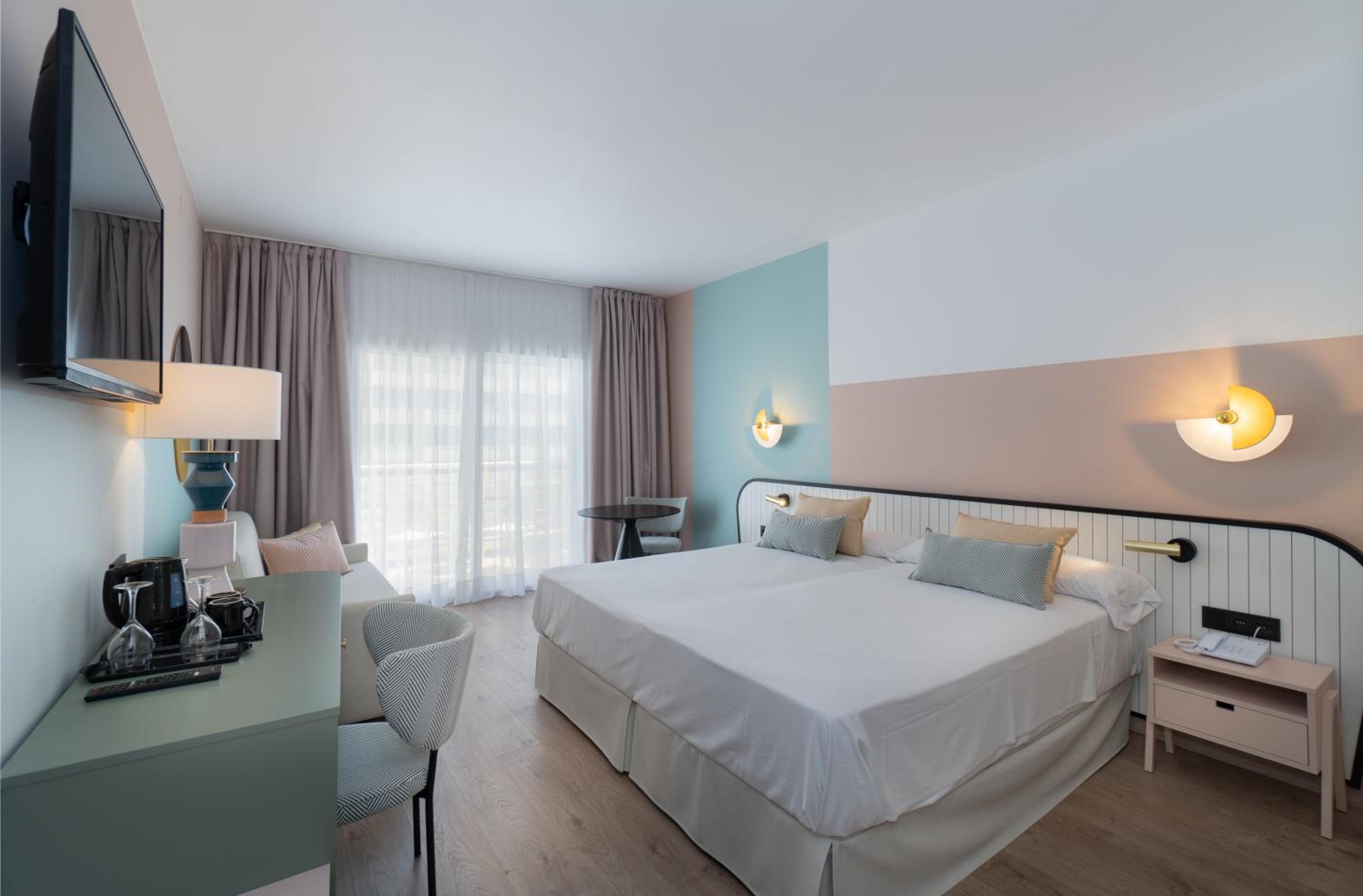 Superior Club Room with Pool View (2 Adults)