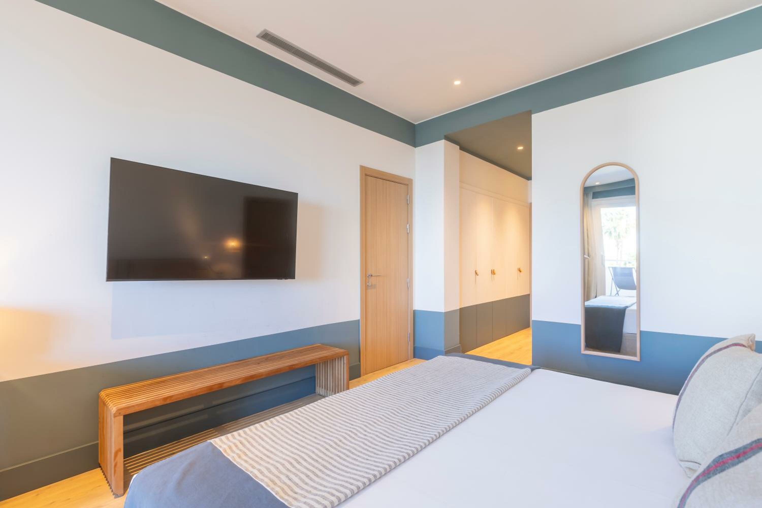 Family Connected Room