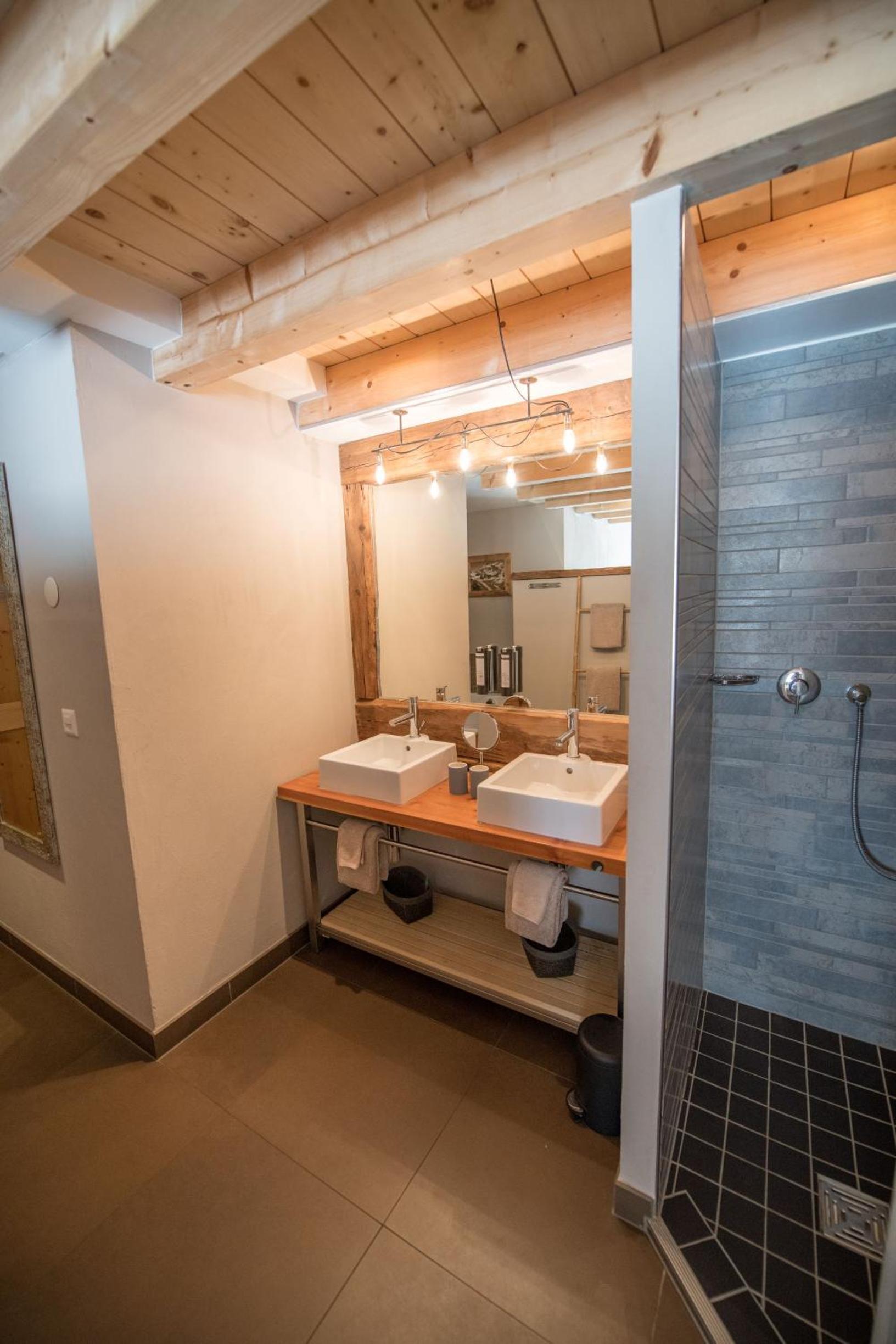 Quadruple Room with Matterhorn View