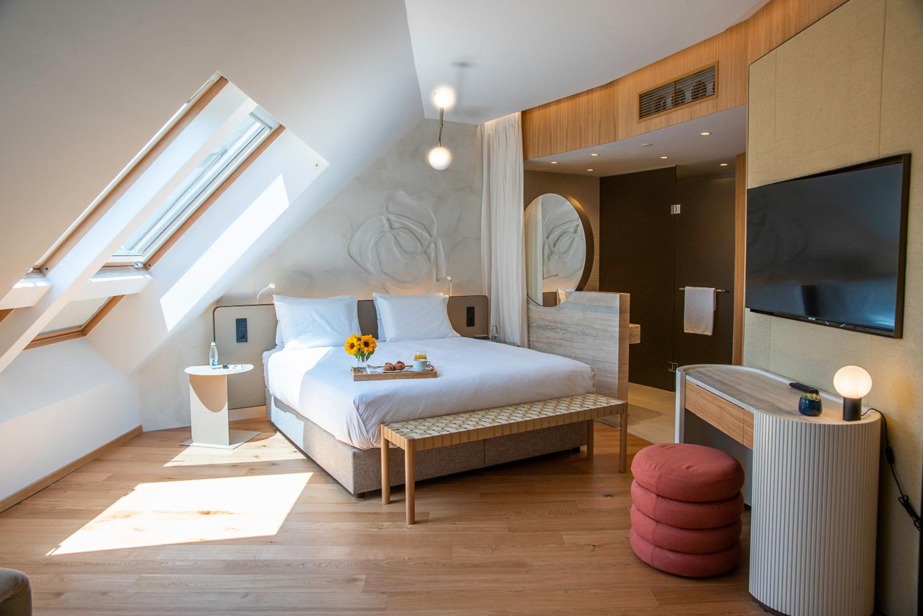 Premium Suite