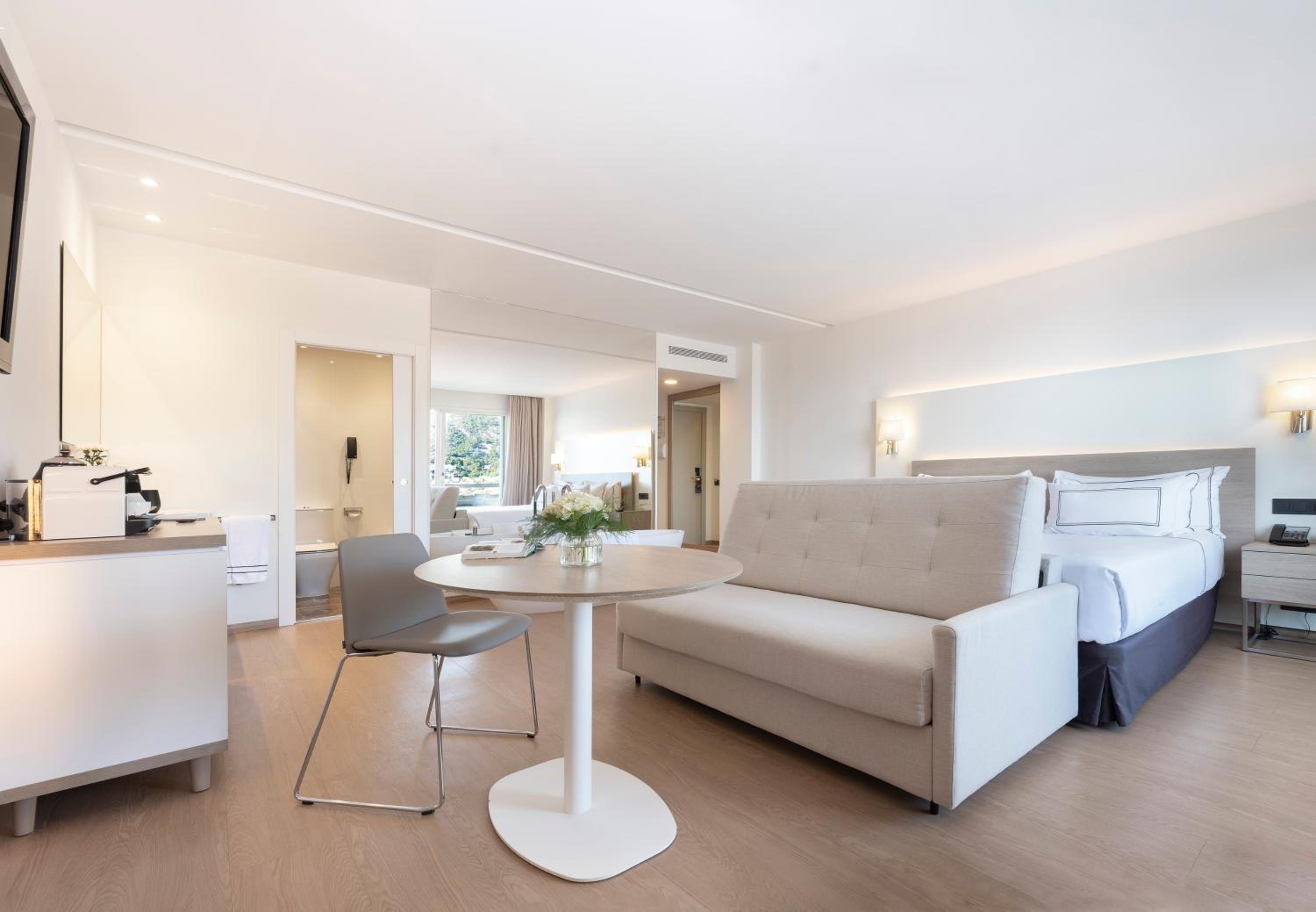 Grand Premium Room with Sea View