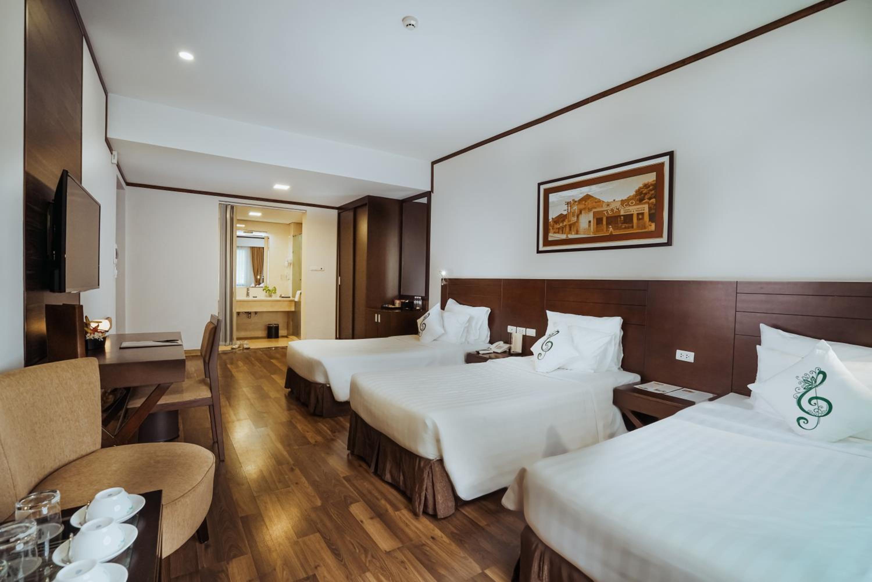 Deluxe Triple Room with Balcony