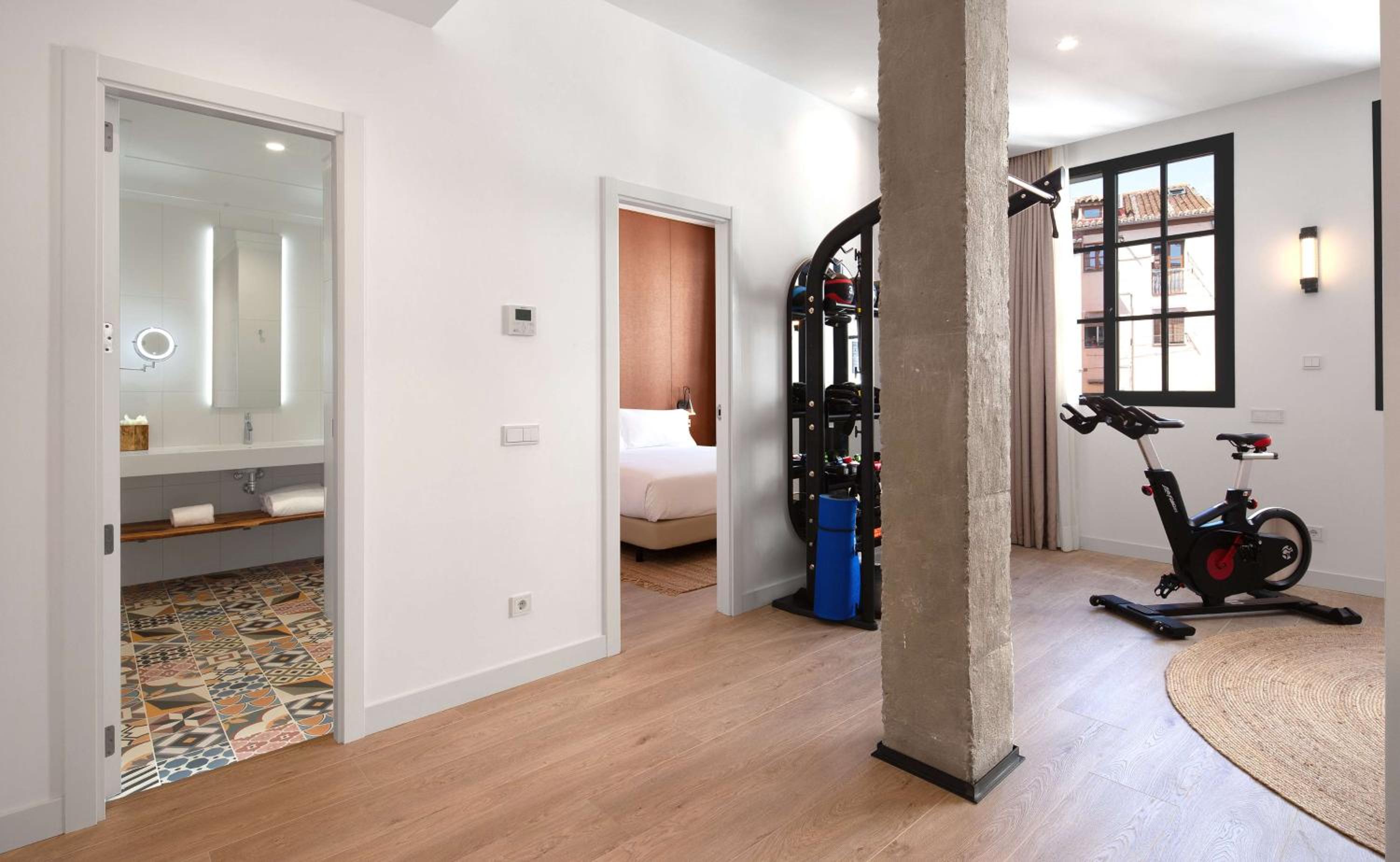 Fitness King Room