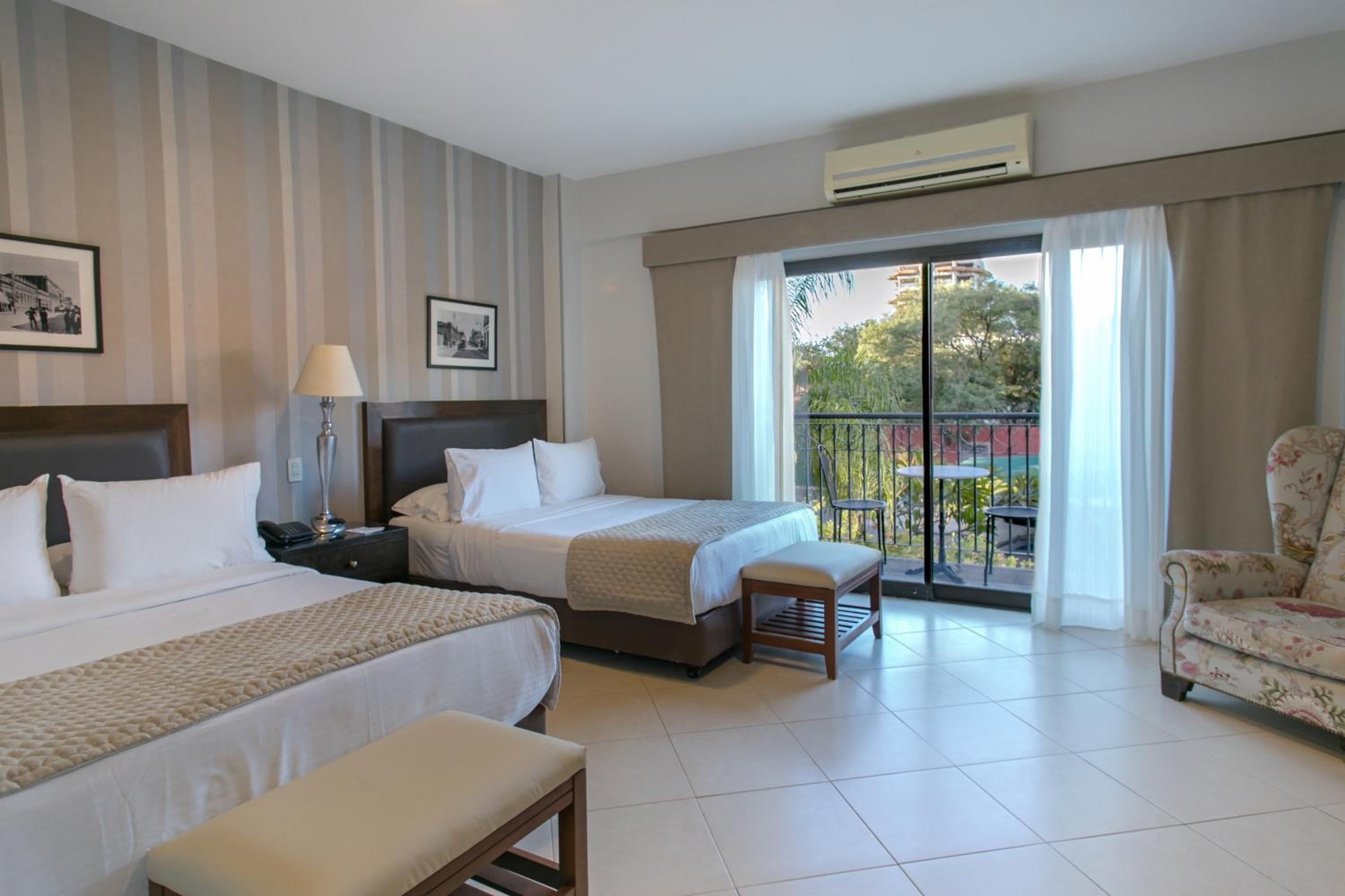 Executive Queen Room with Two Queen Beds