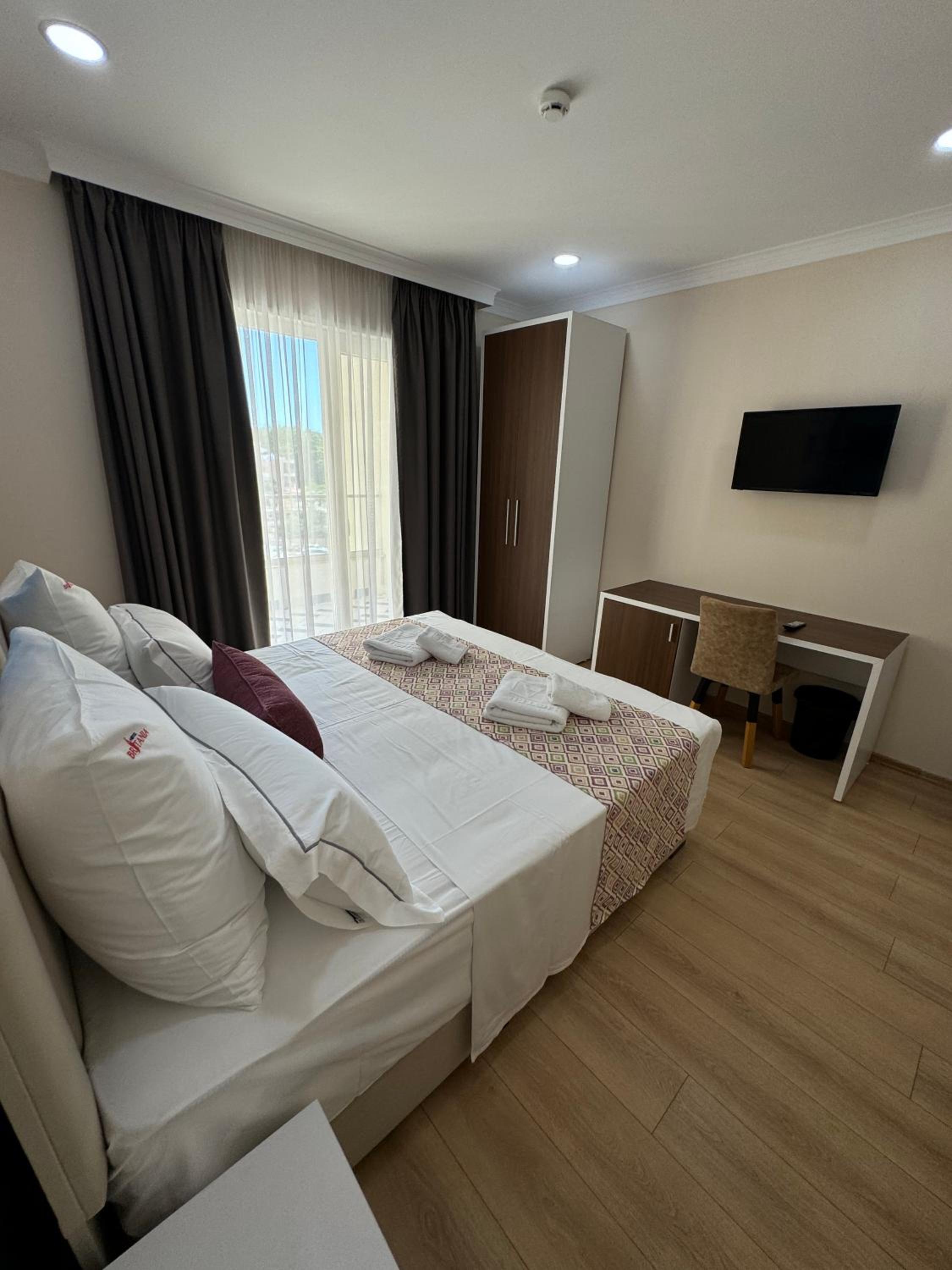 Double Or Twin Room With Sea View