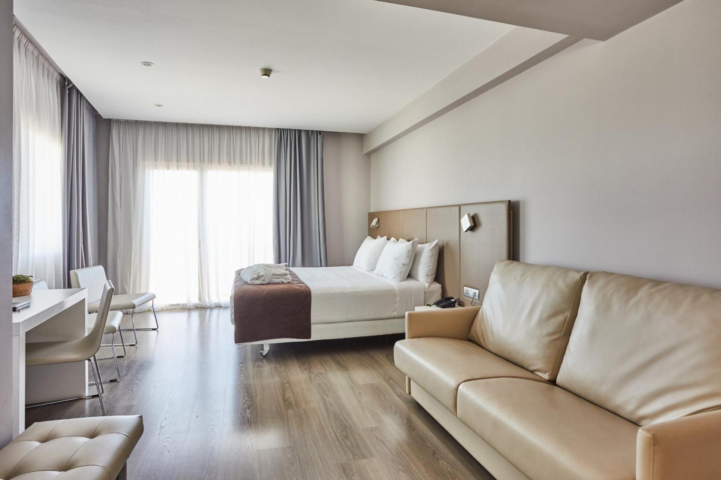 Silken Club Deluxe - 1 o 2 camas 