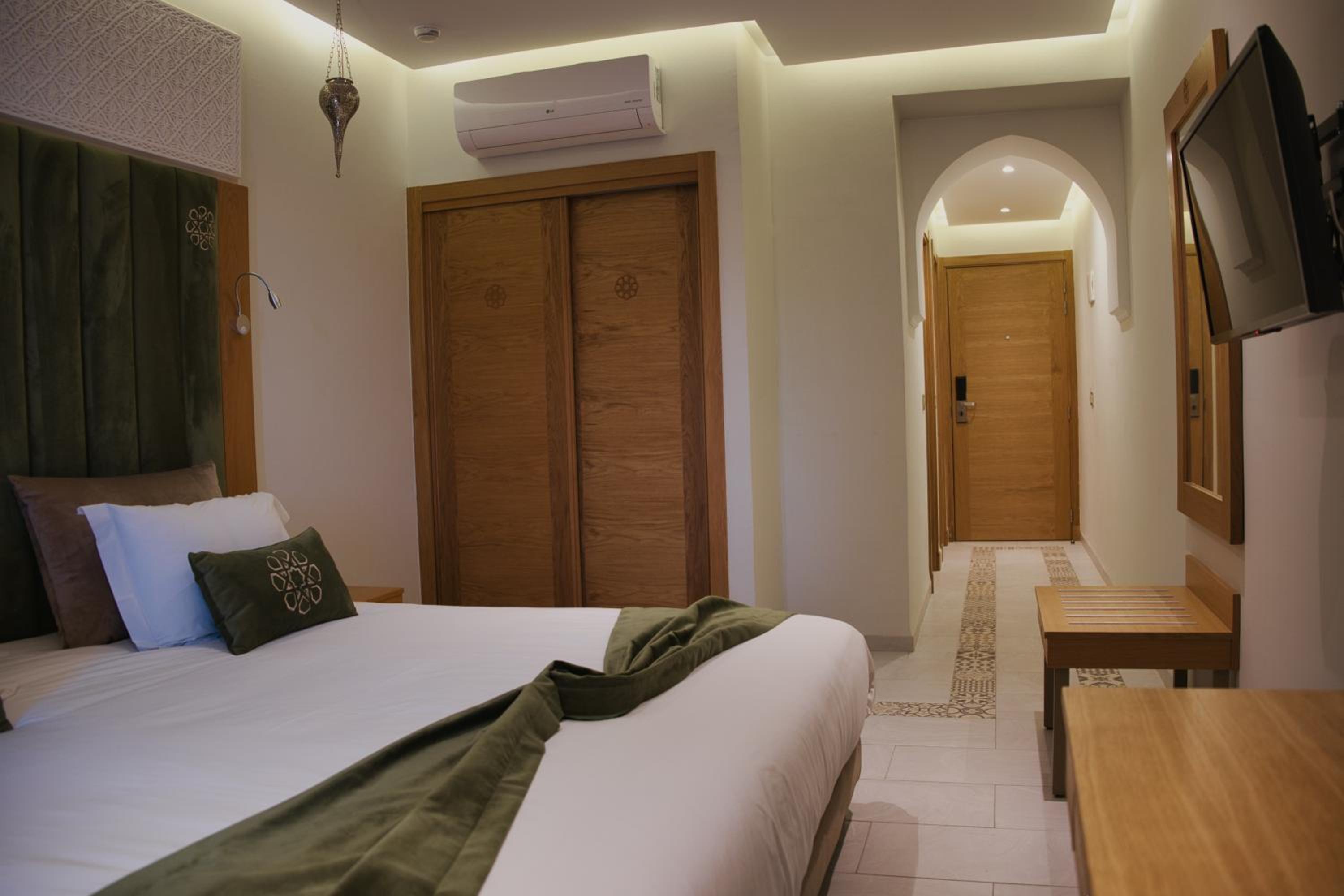 Deluxe Double or Twin Room with Pool View
