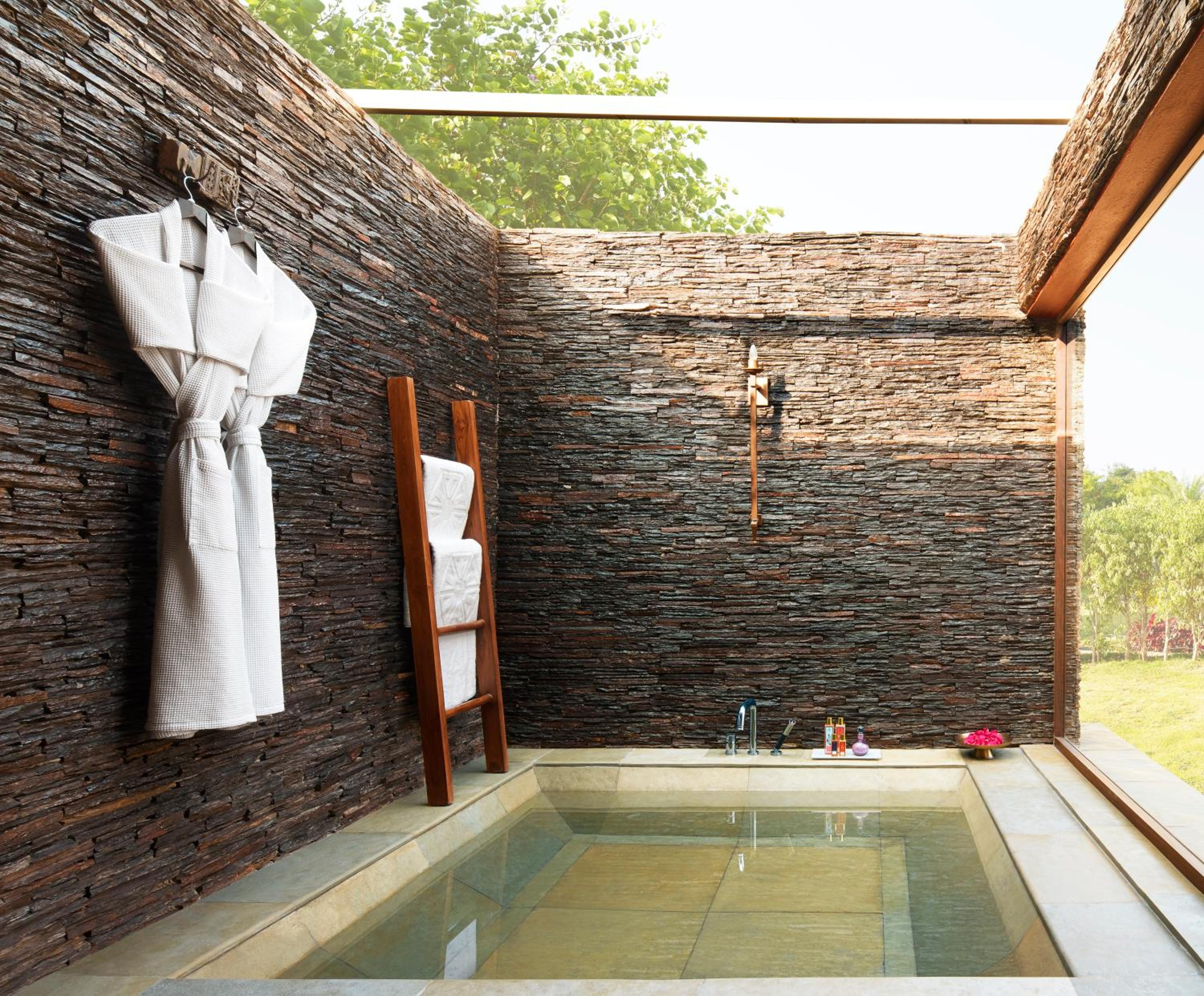 Regal Tent Suite With Panoramic View