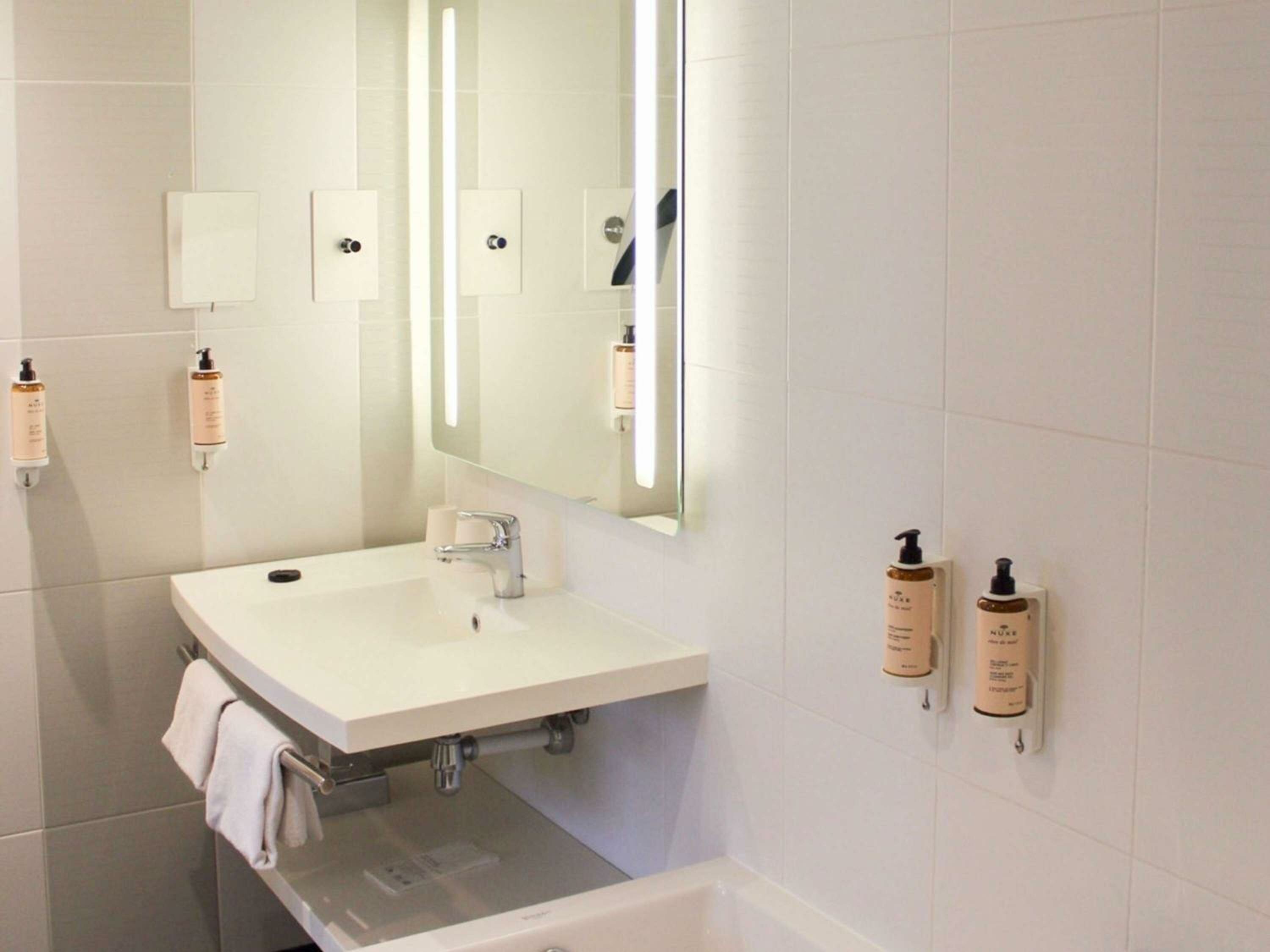 Family Suite with 1 King-Size bed and 1 Sofa bed - High floor