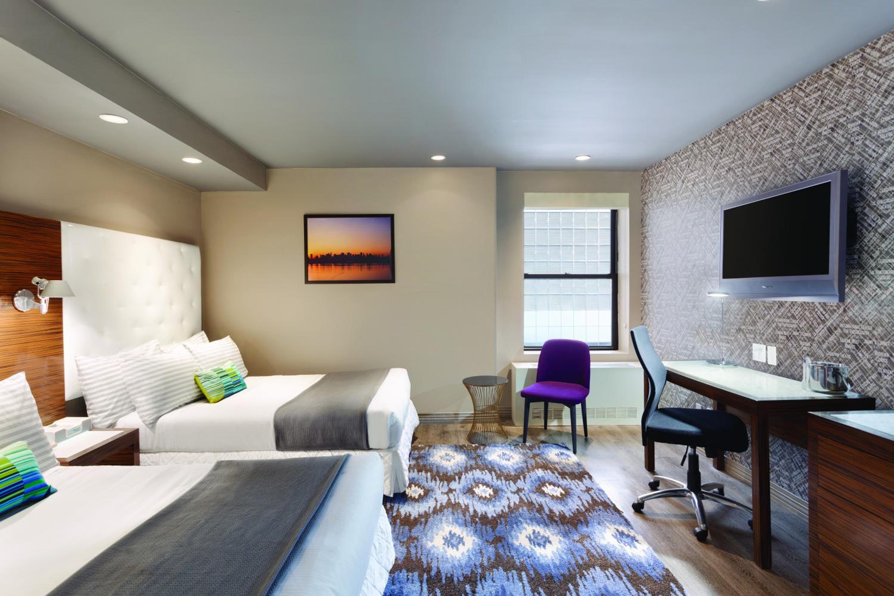 Standard Queen Room