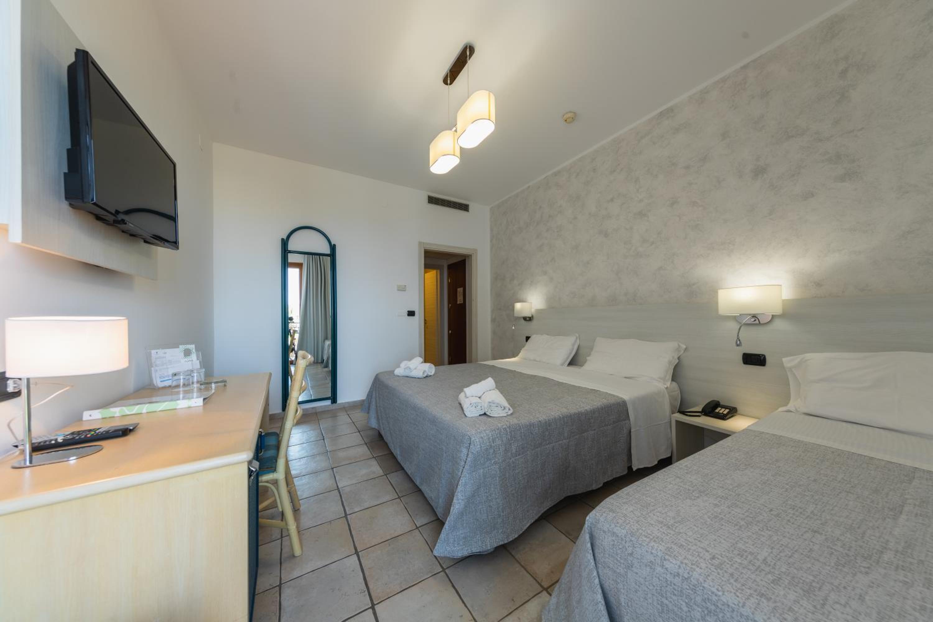 Superior Triple Room with Sea View