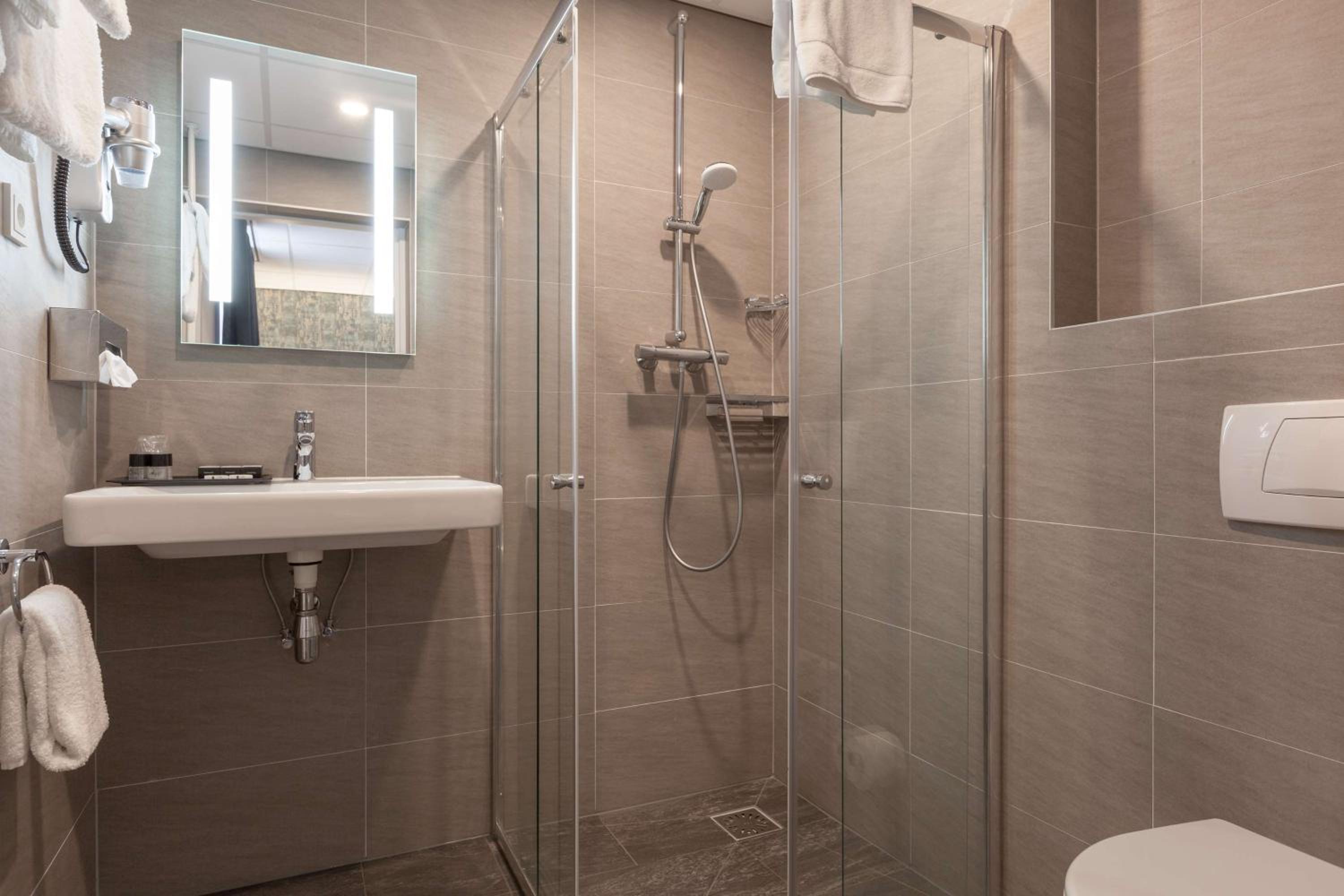 Comfort Twin Room - Non-Smoking