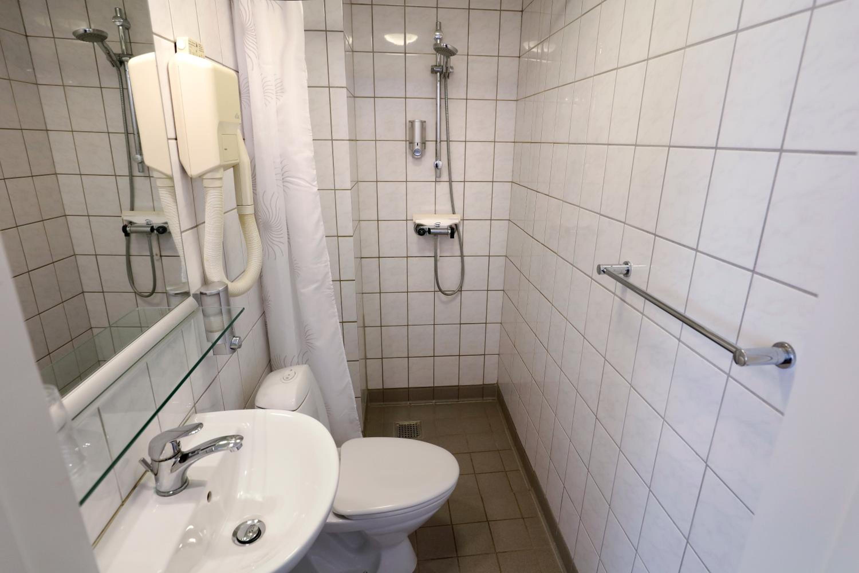 Economy Double or Twin Room