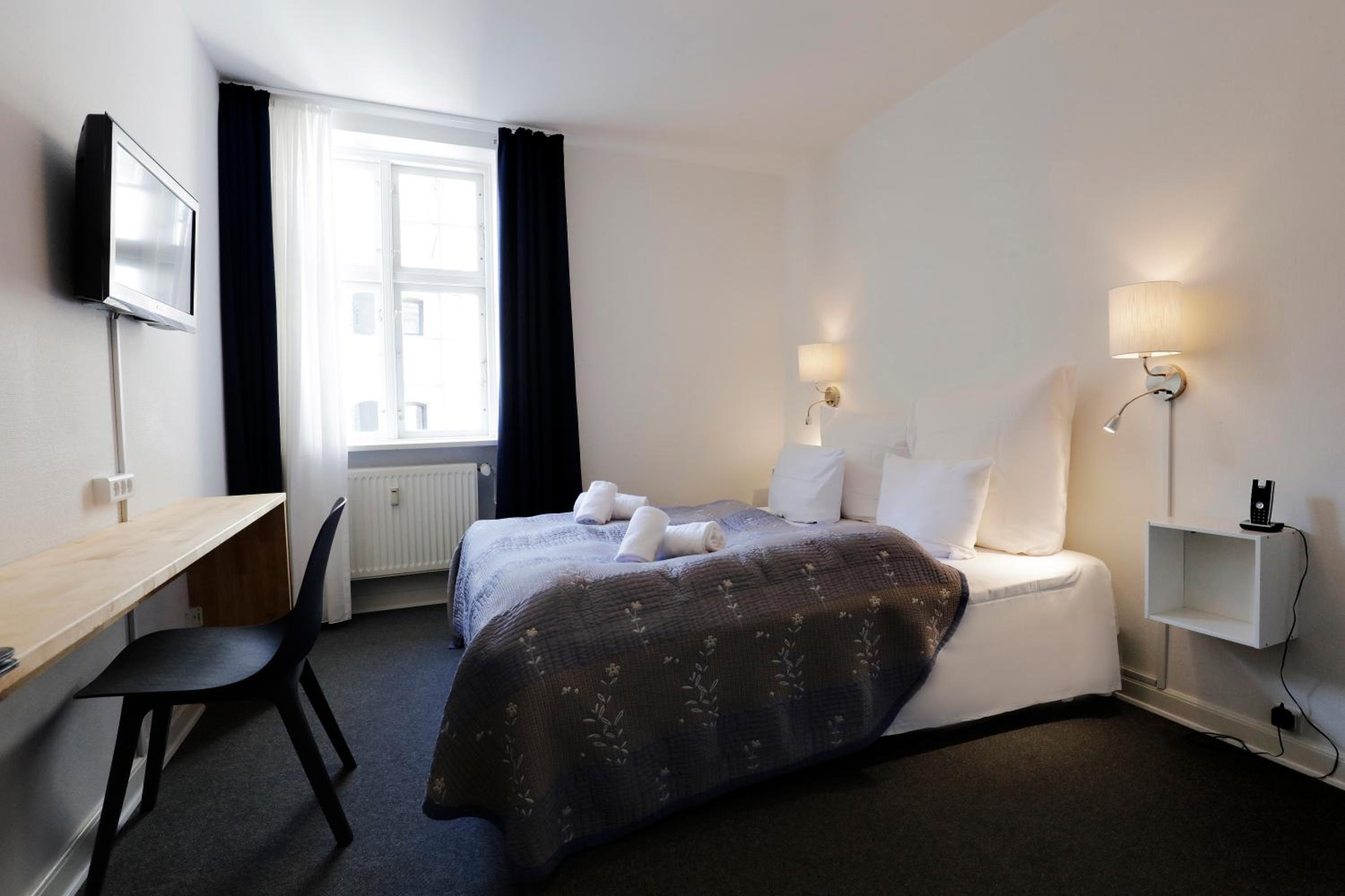 Economy Double or Twin Room