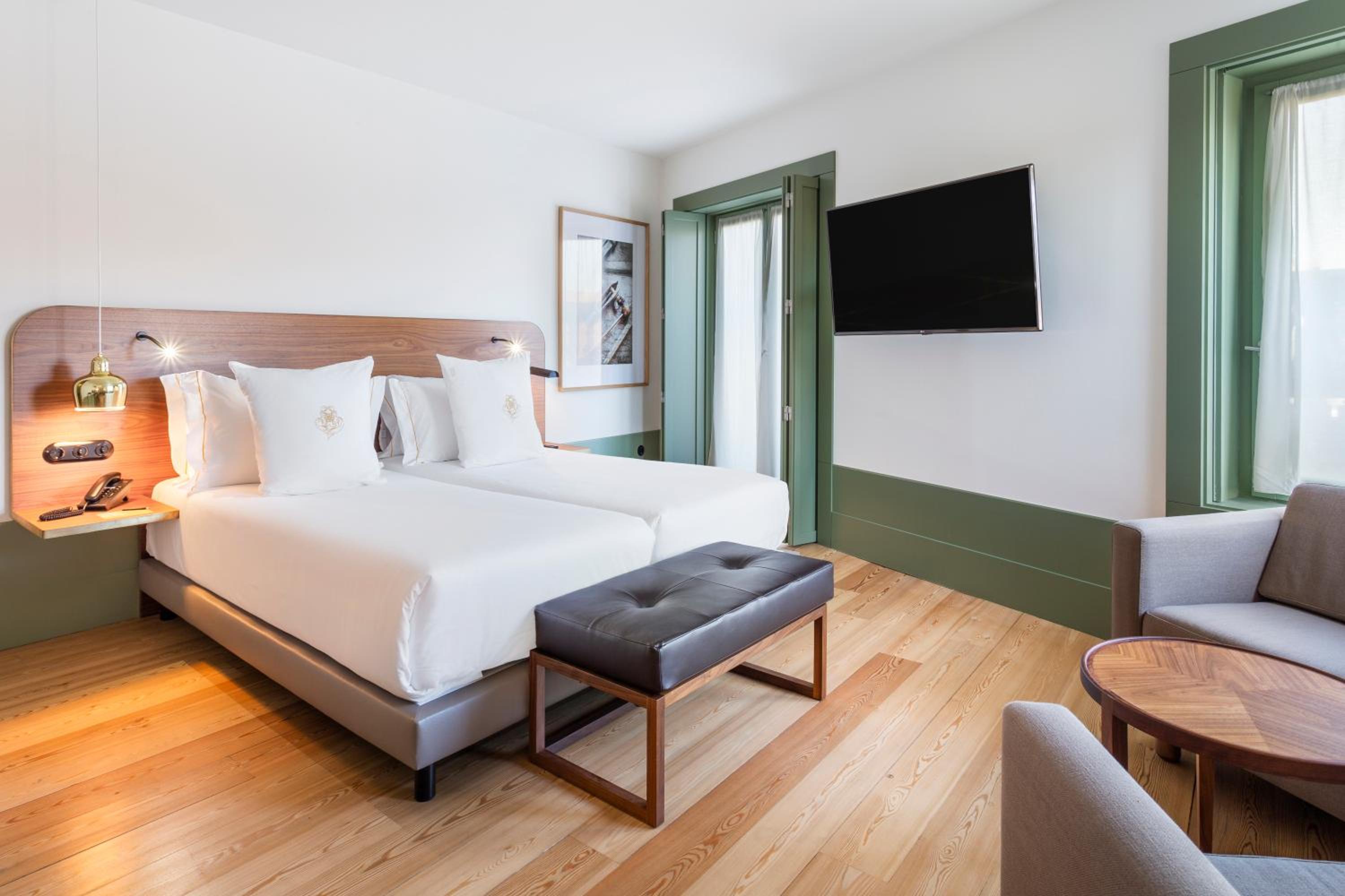 Double or Twin Room with Terrace