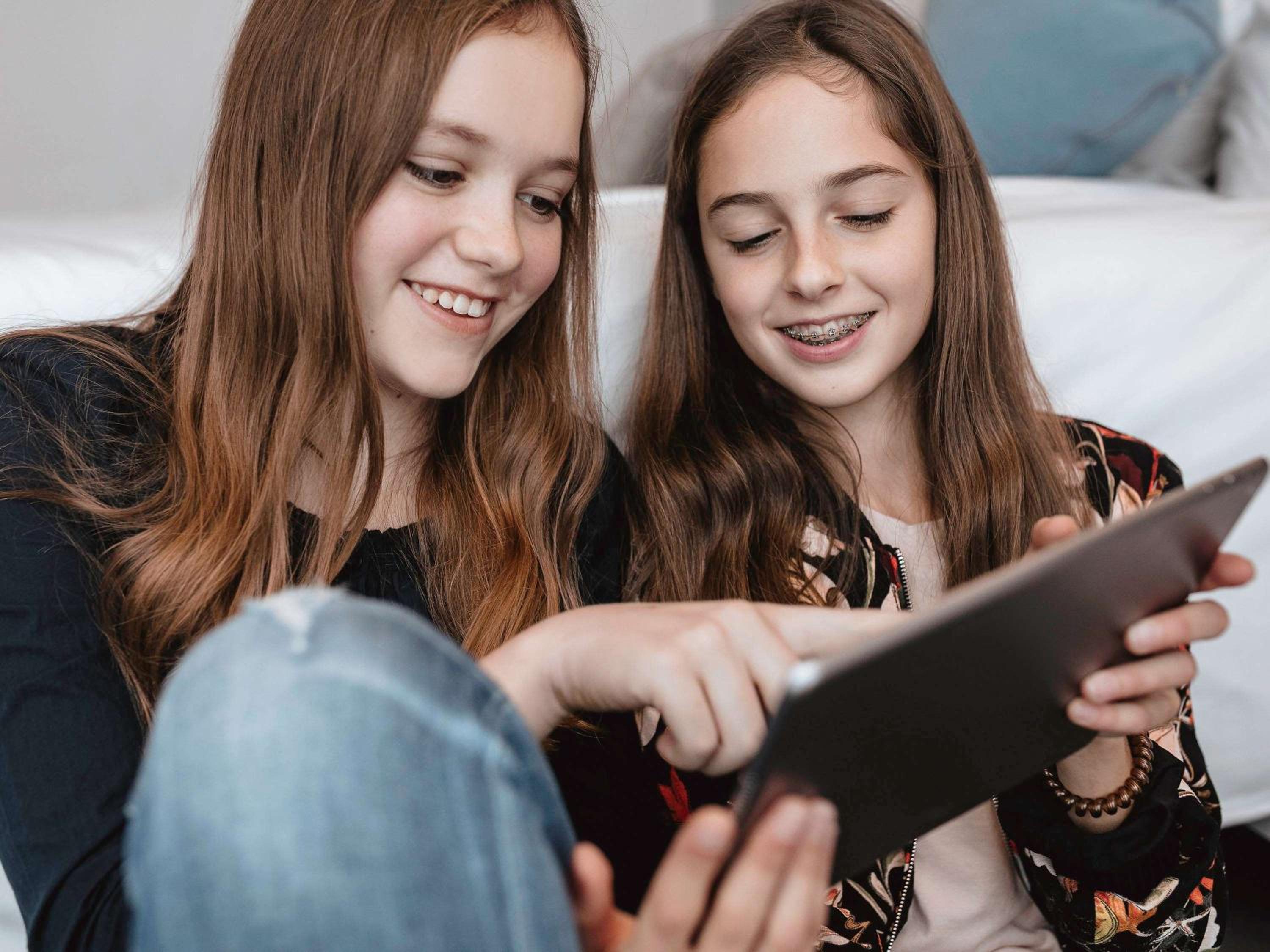 One-Bedroom Apartment with separate Living Room