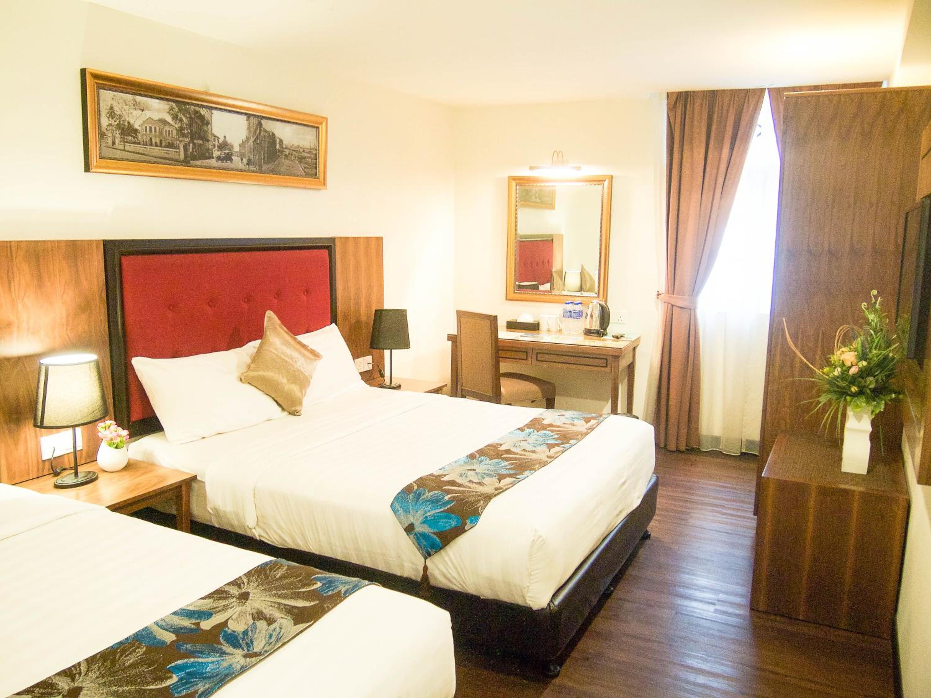 Superior Family Room