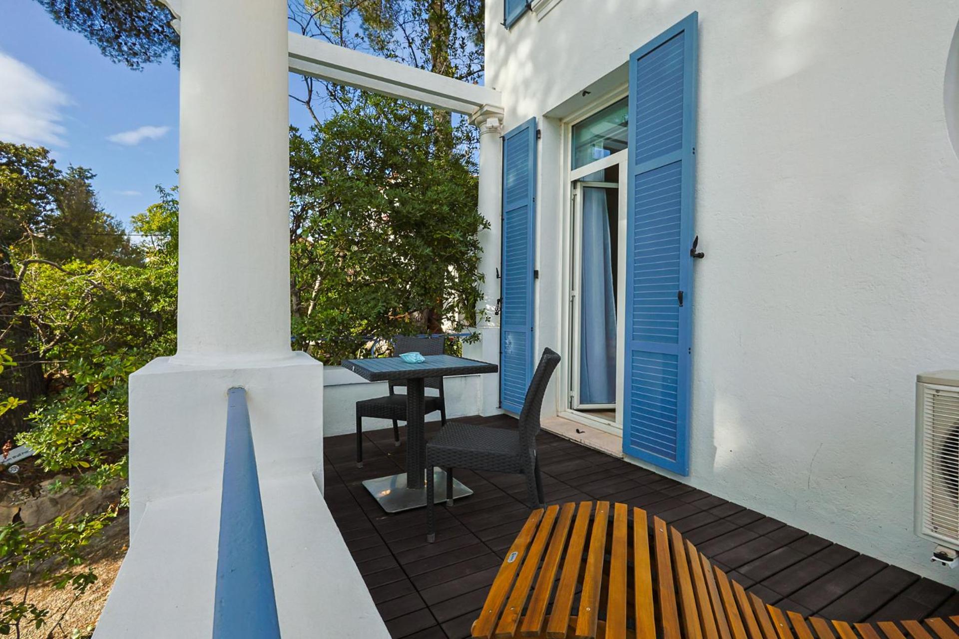 Prestige Room with Terrace 