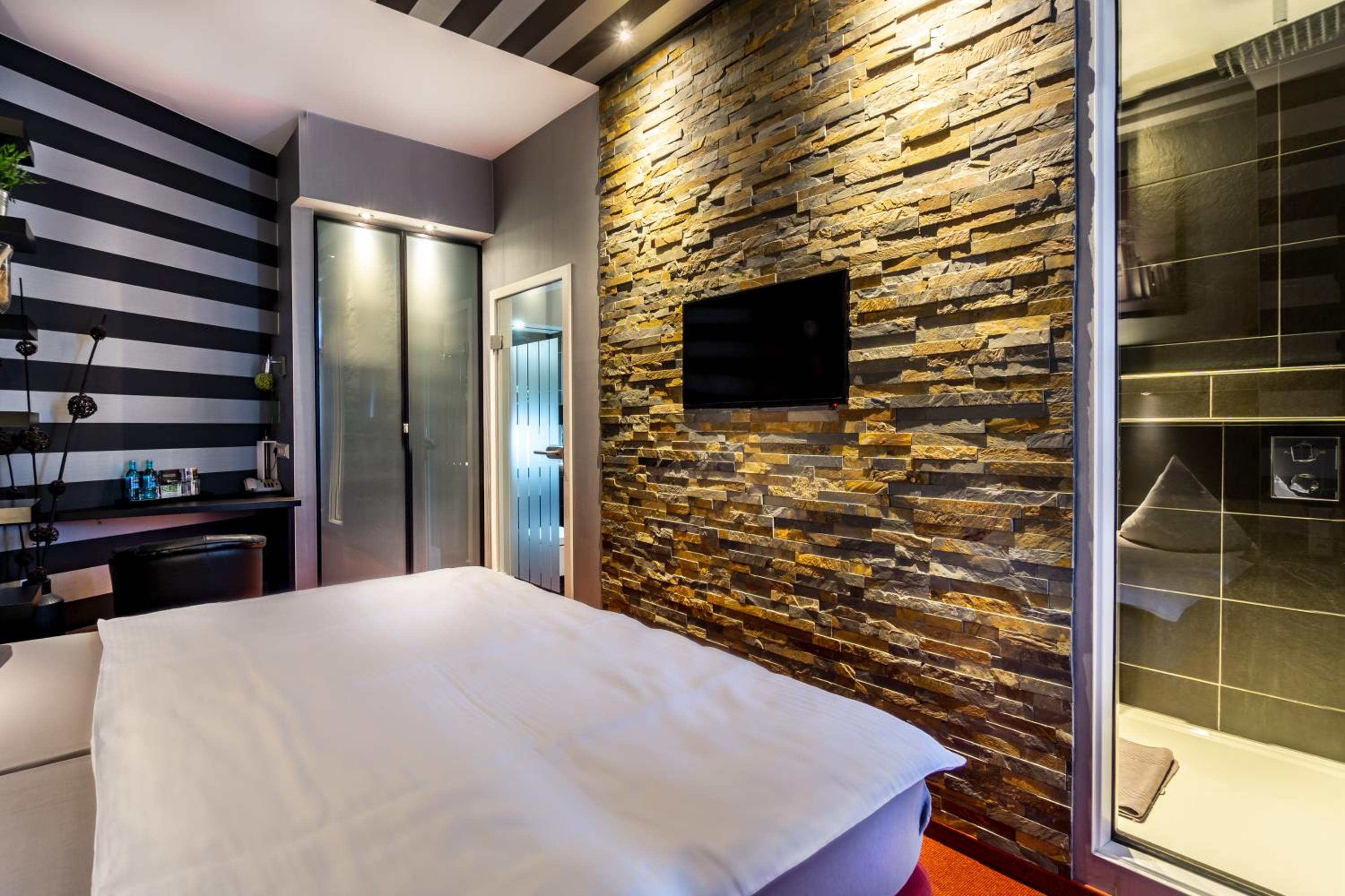 Double Room with Terrace