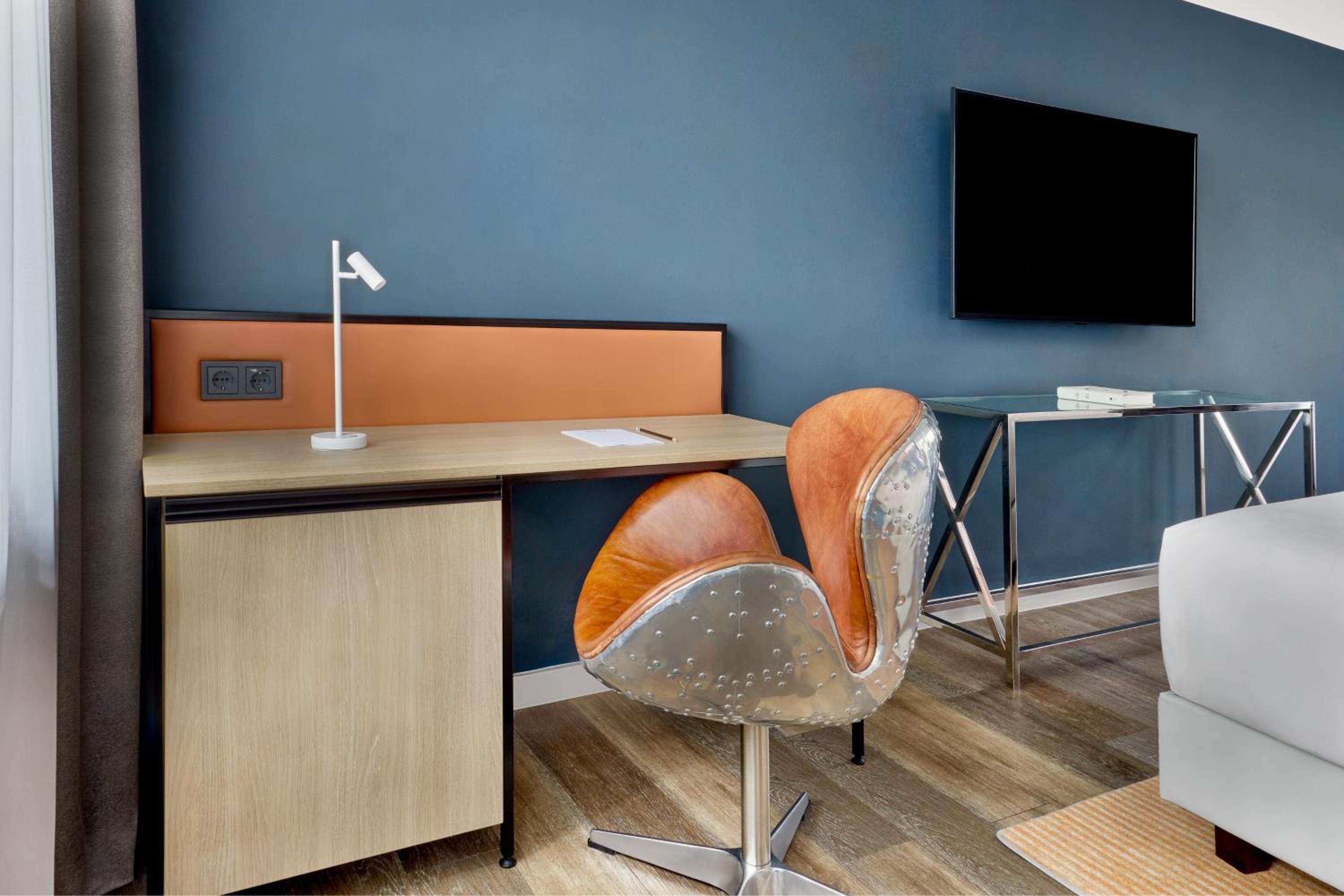 Executive King Room with City View