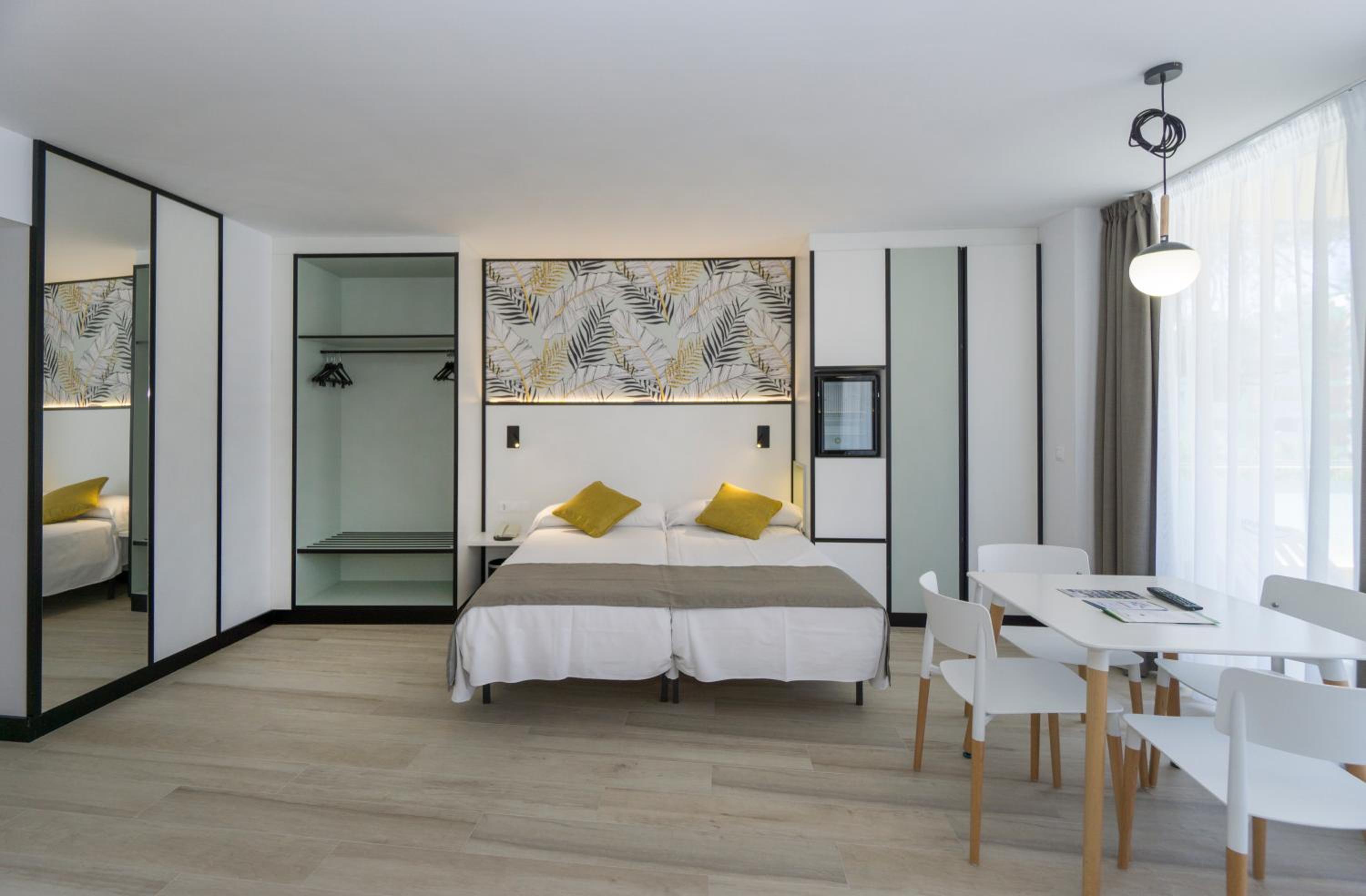 Superior Family Room