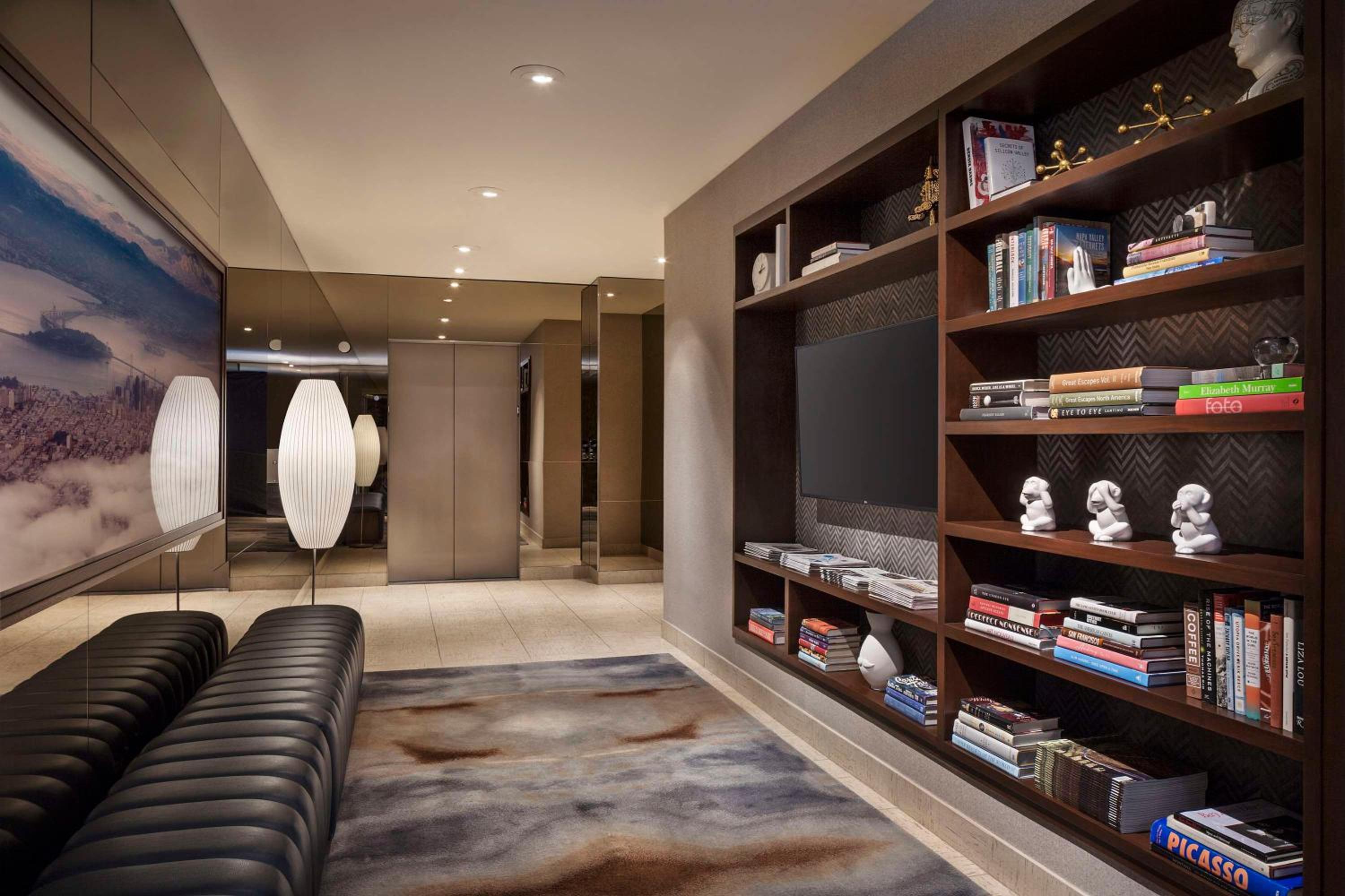 Double Room with Two Double Beds - Club Access