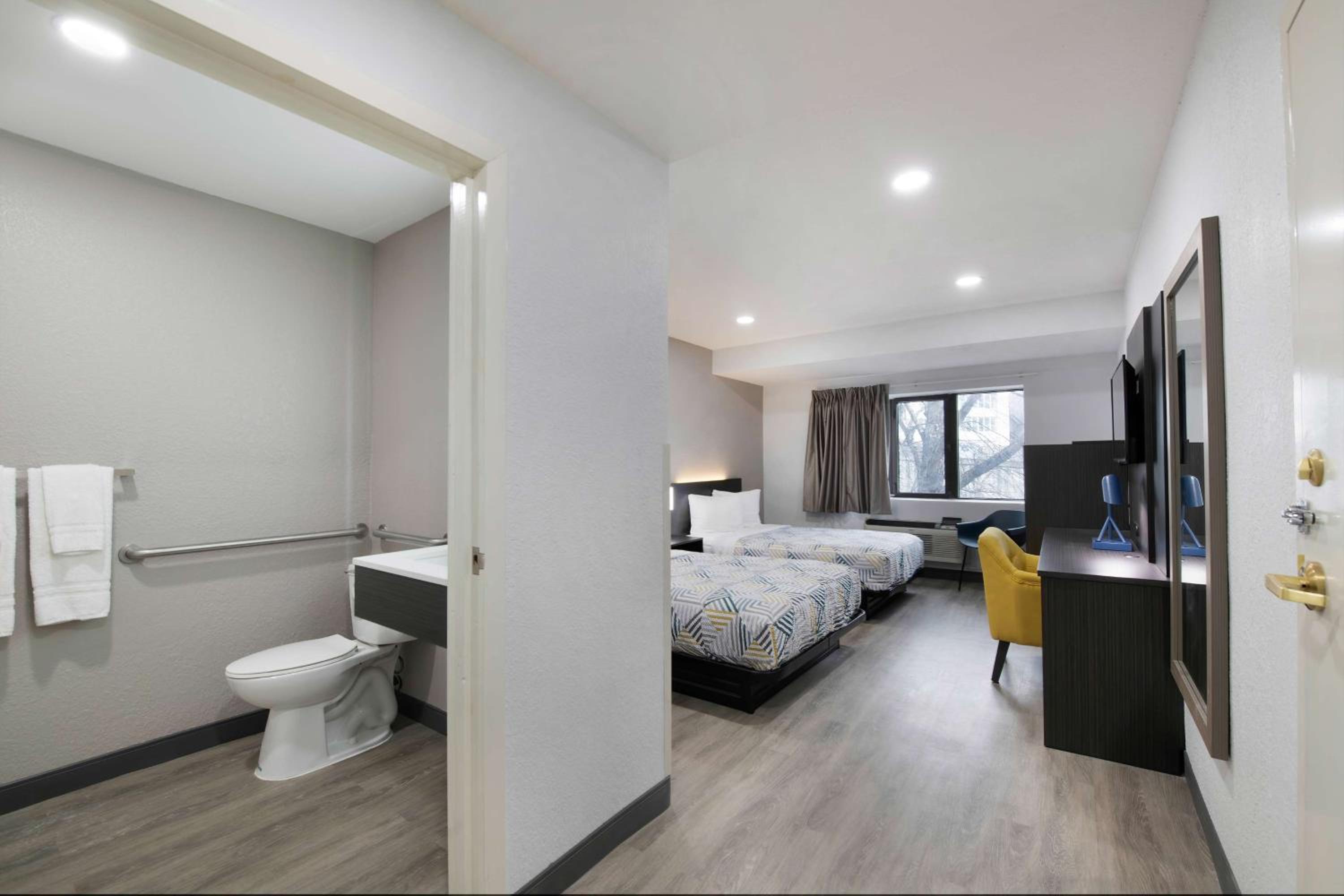 Quadruple Room - Disability Access - Non-Smoking