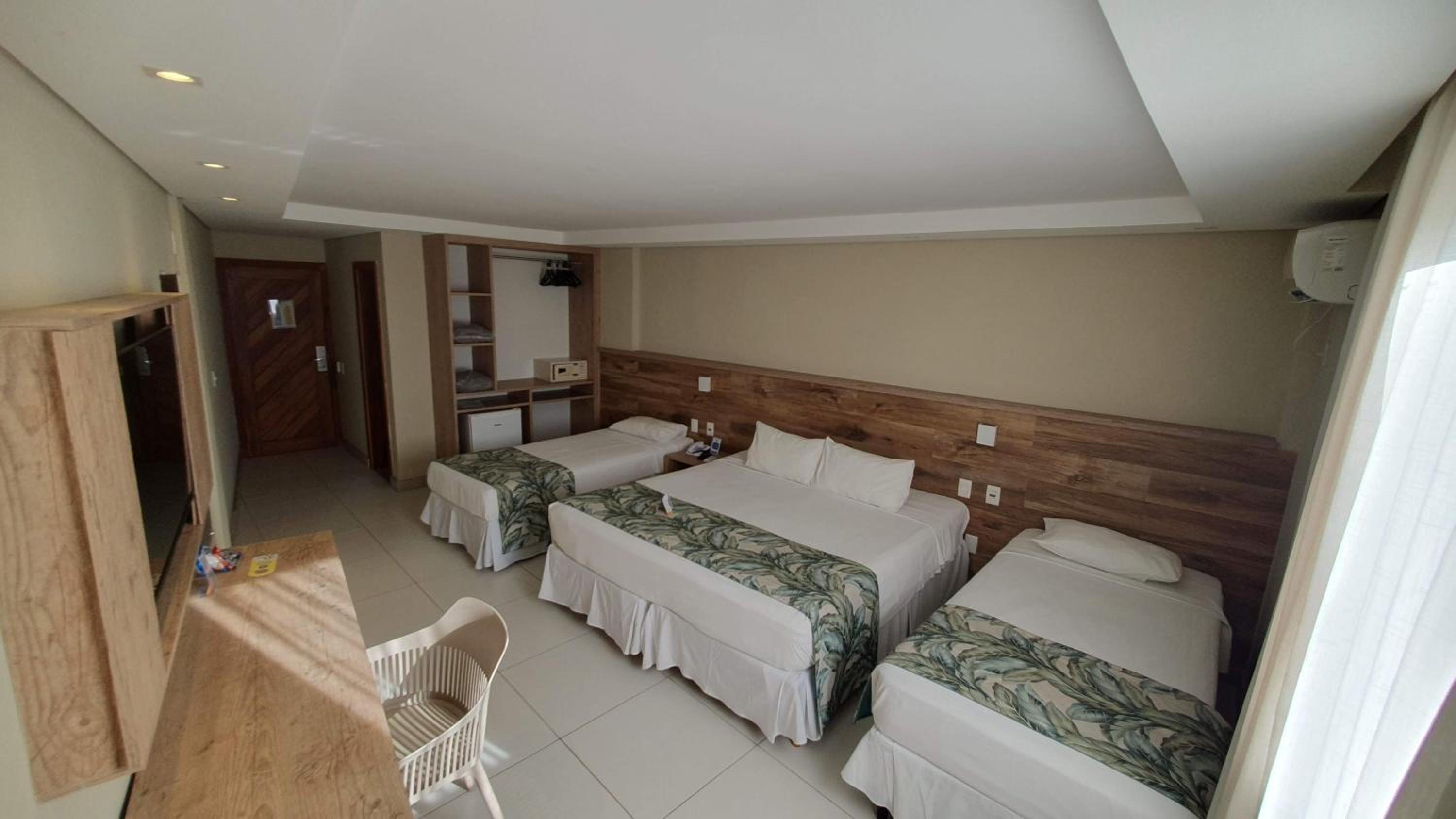 Deluxe Quadruple Room