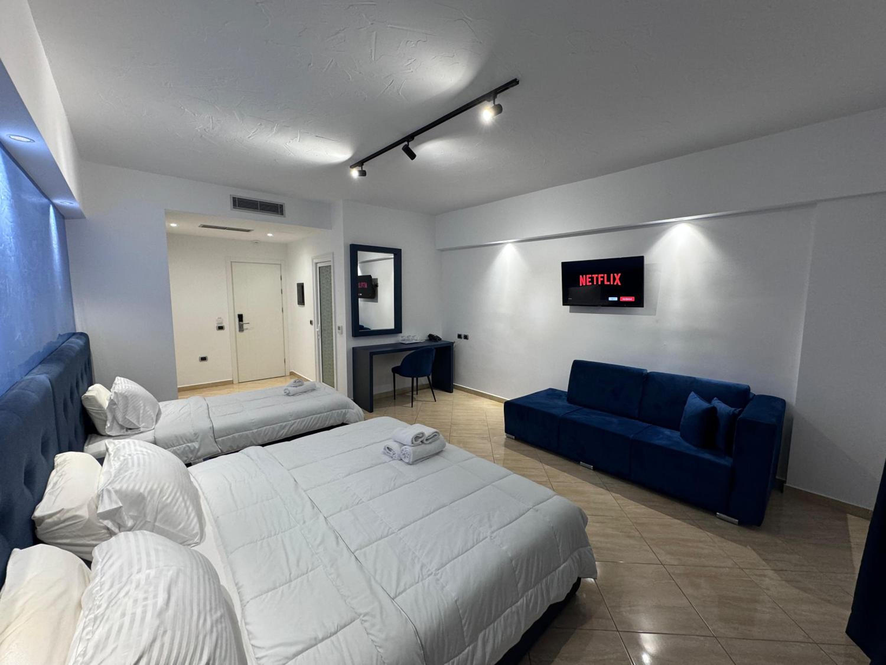 Superior Quadruple Room With Balcony