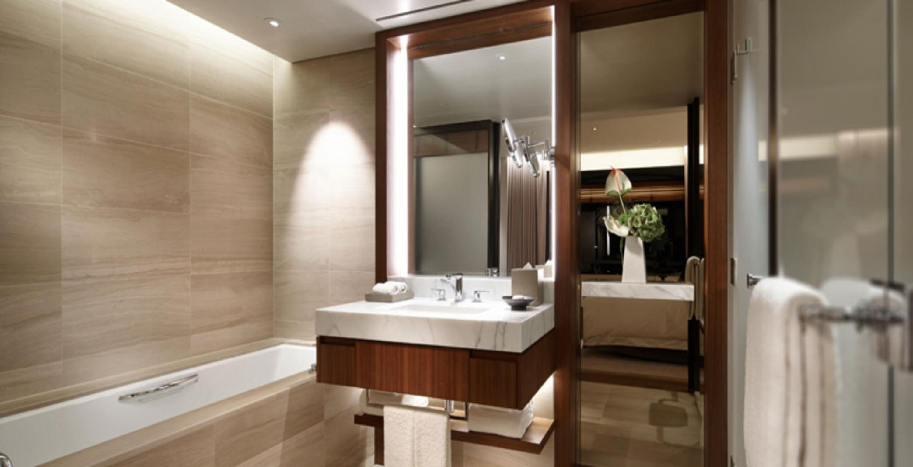 Business Deluxe Twin Room with Indoor Pool Access Only