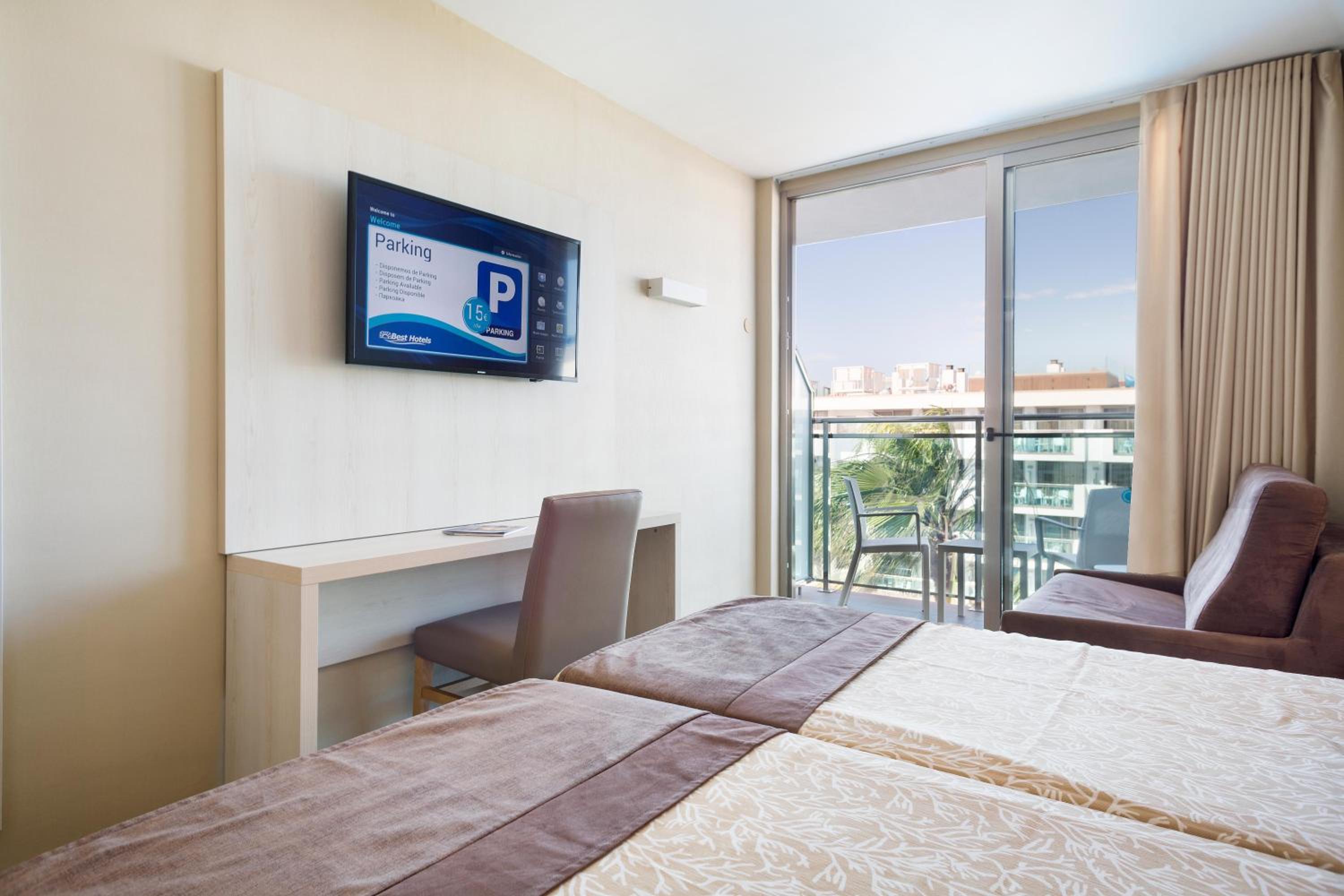 Double or Twin Room with Side Sea View