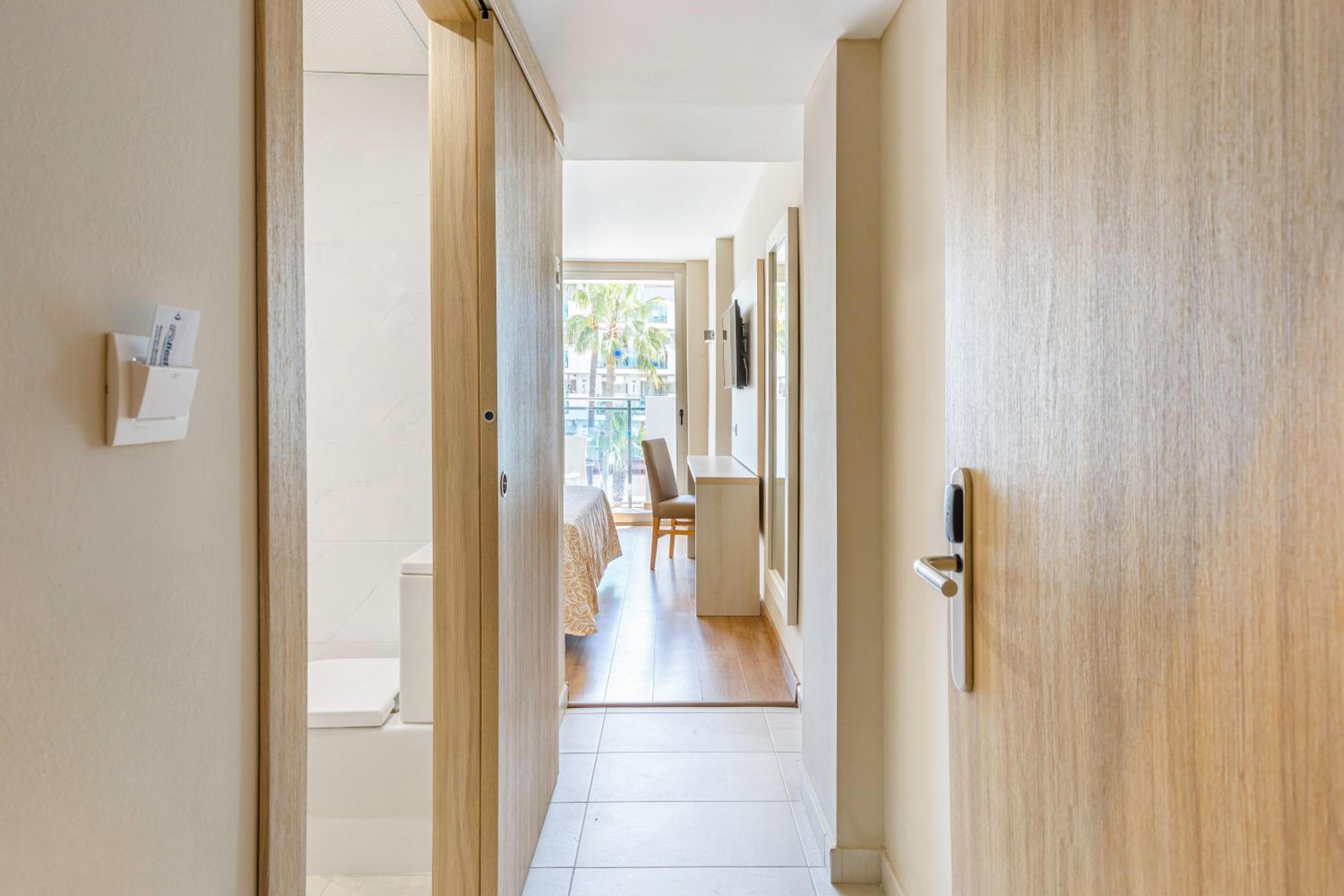 Double or Twin Room with Side Sea View