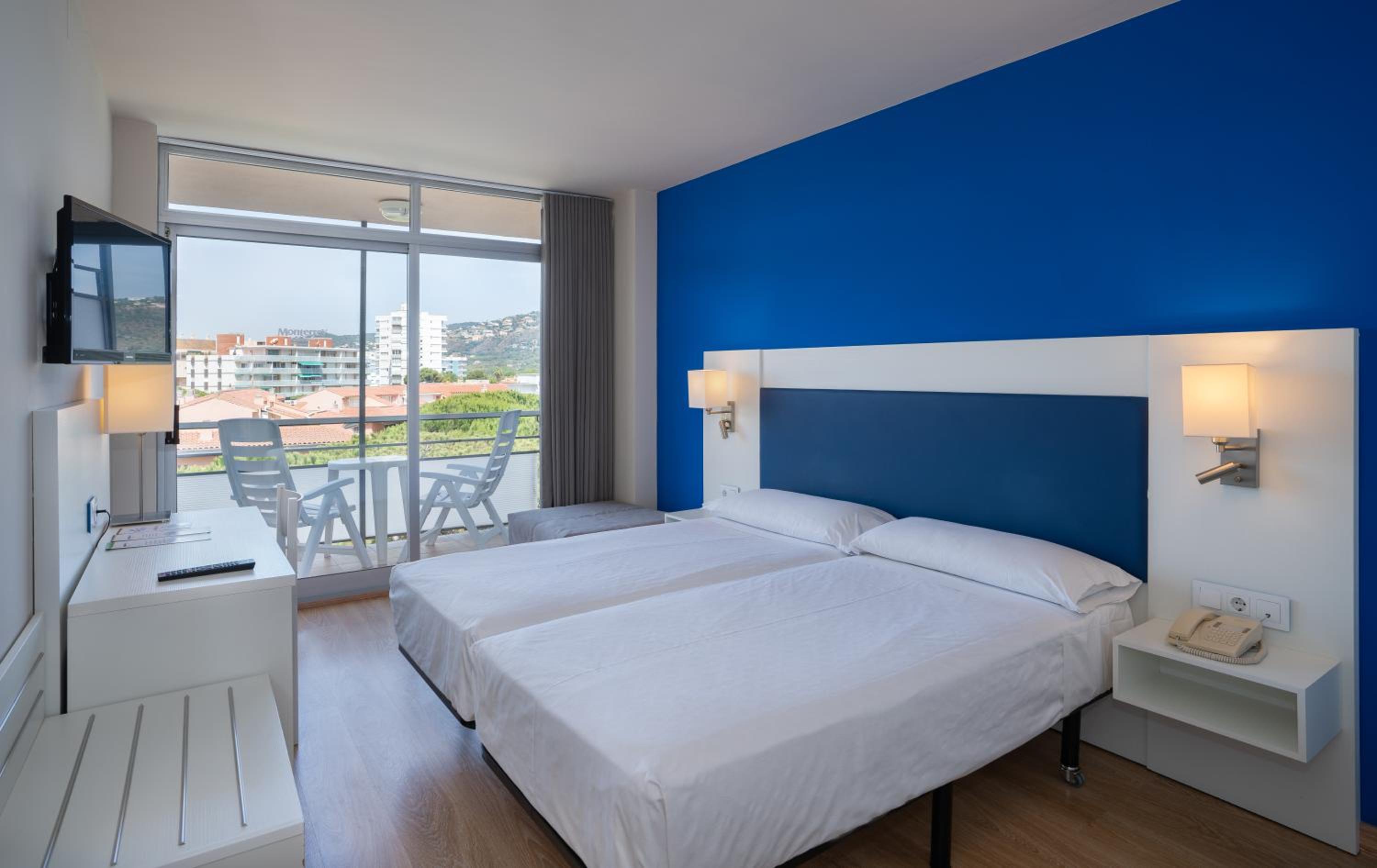 Triple Room (2 Adults + 1 Child)