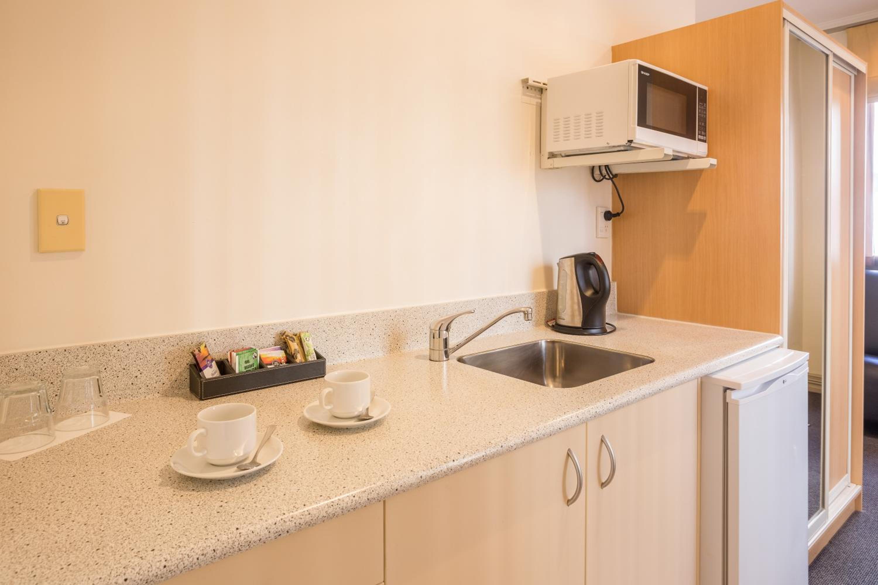 Standard Studio King