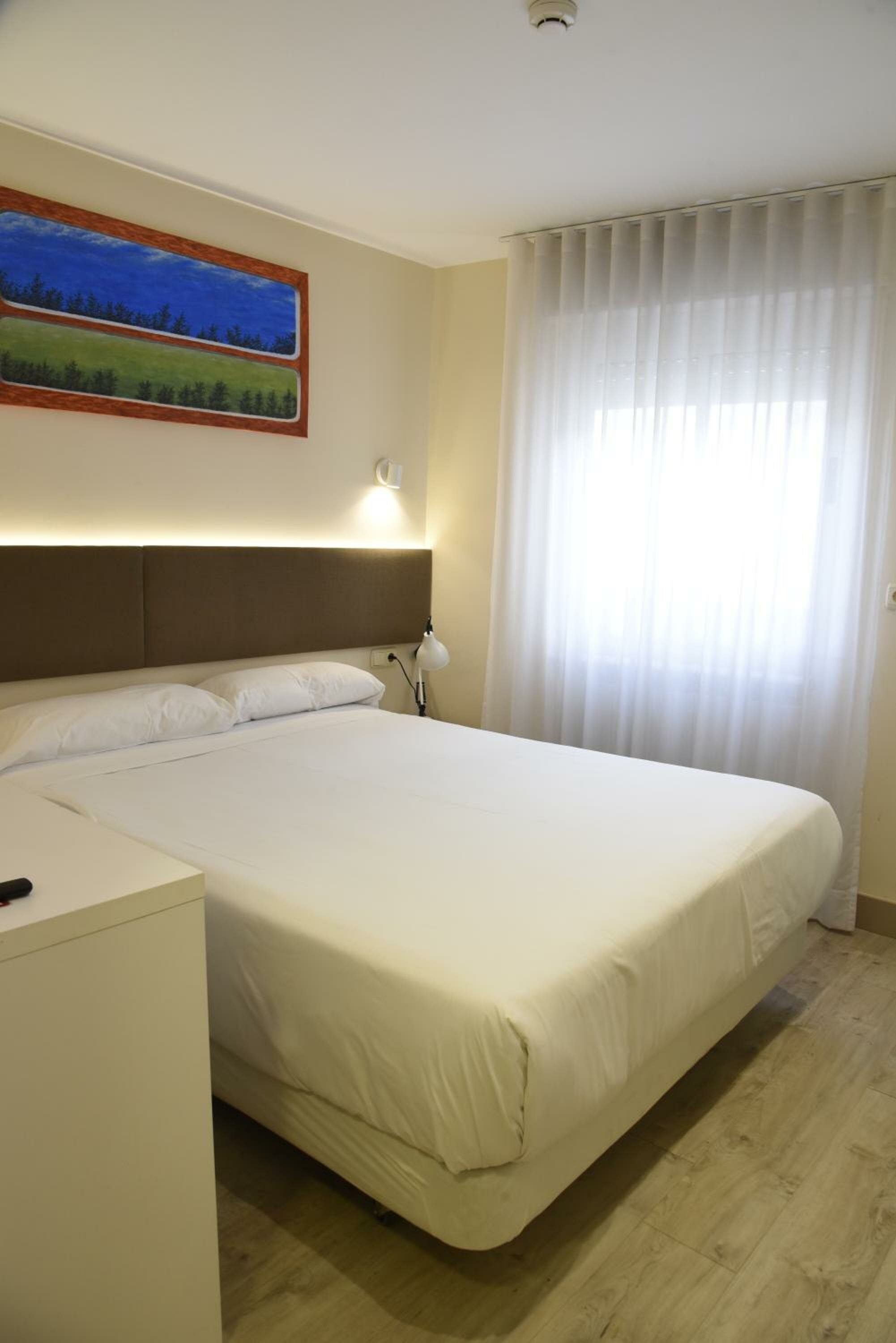 Double Room (1 - 2 Adults)