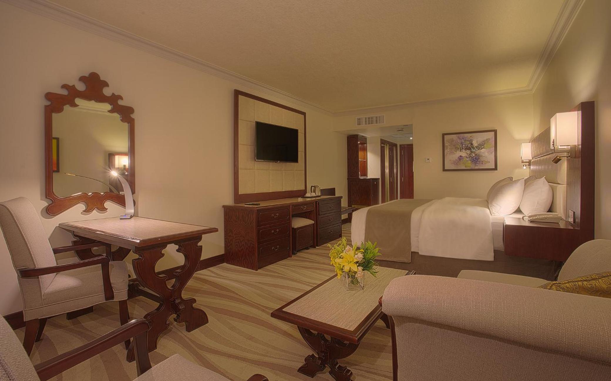 Premium King Room