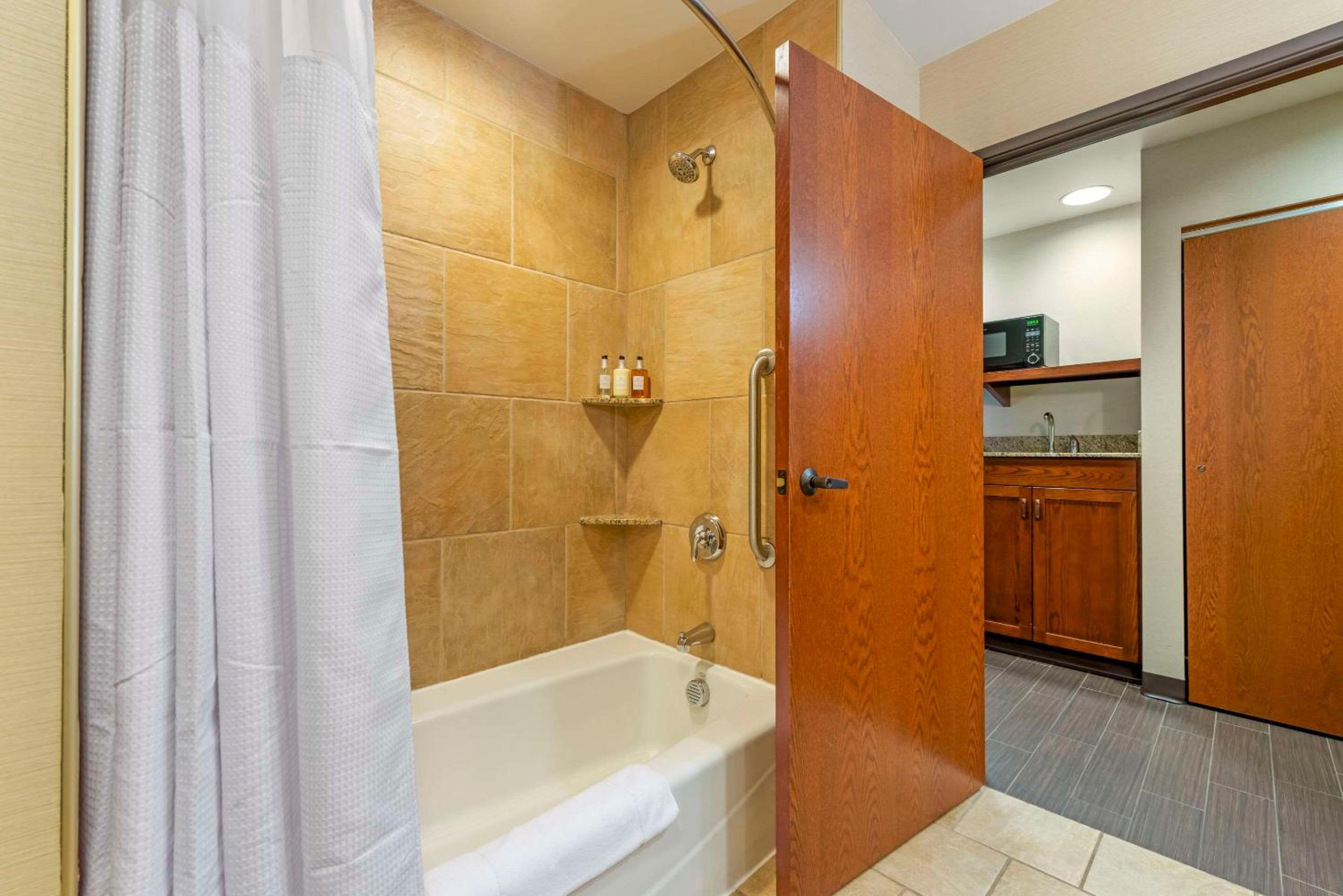 Superior King Suite - Non-Smoking