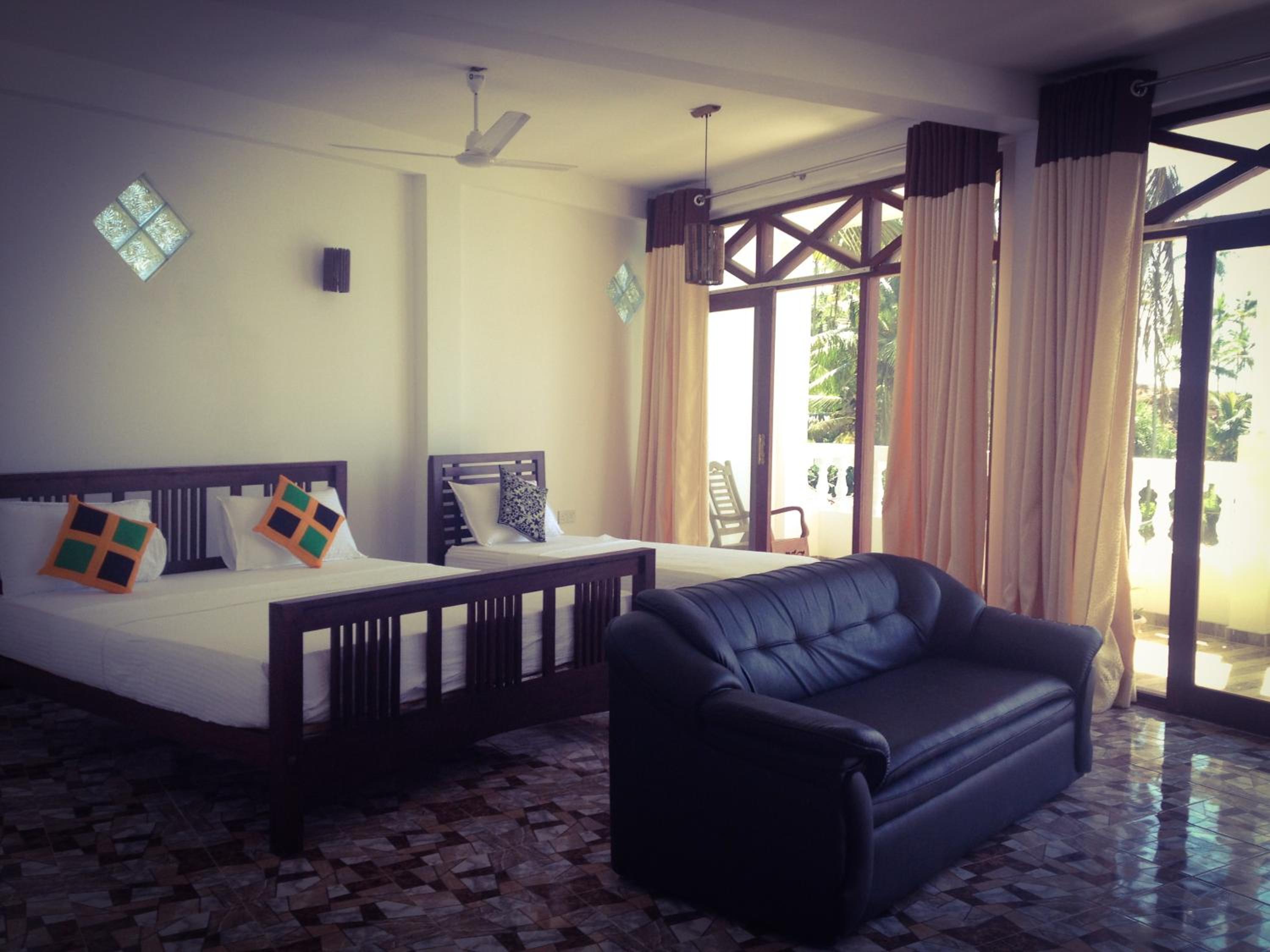 Superior Triple Room With Sea View