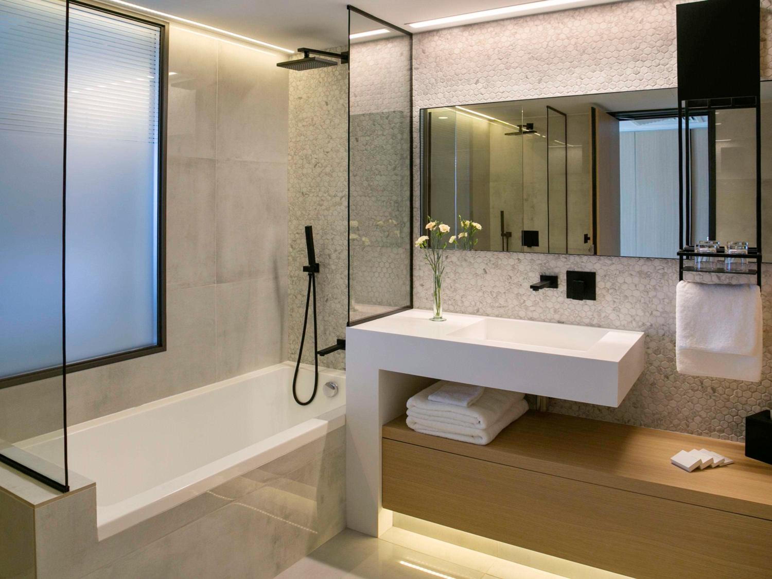 Superior Double Room with Balcony