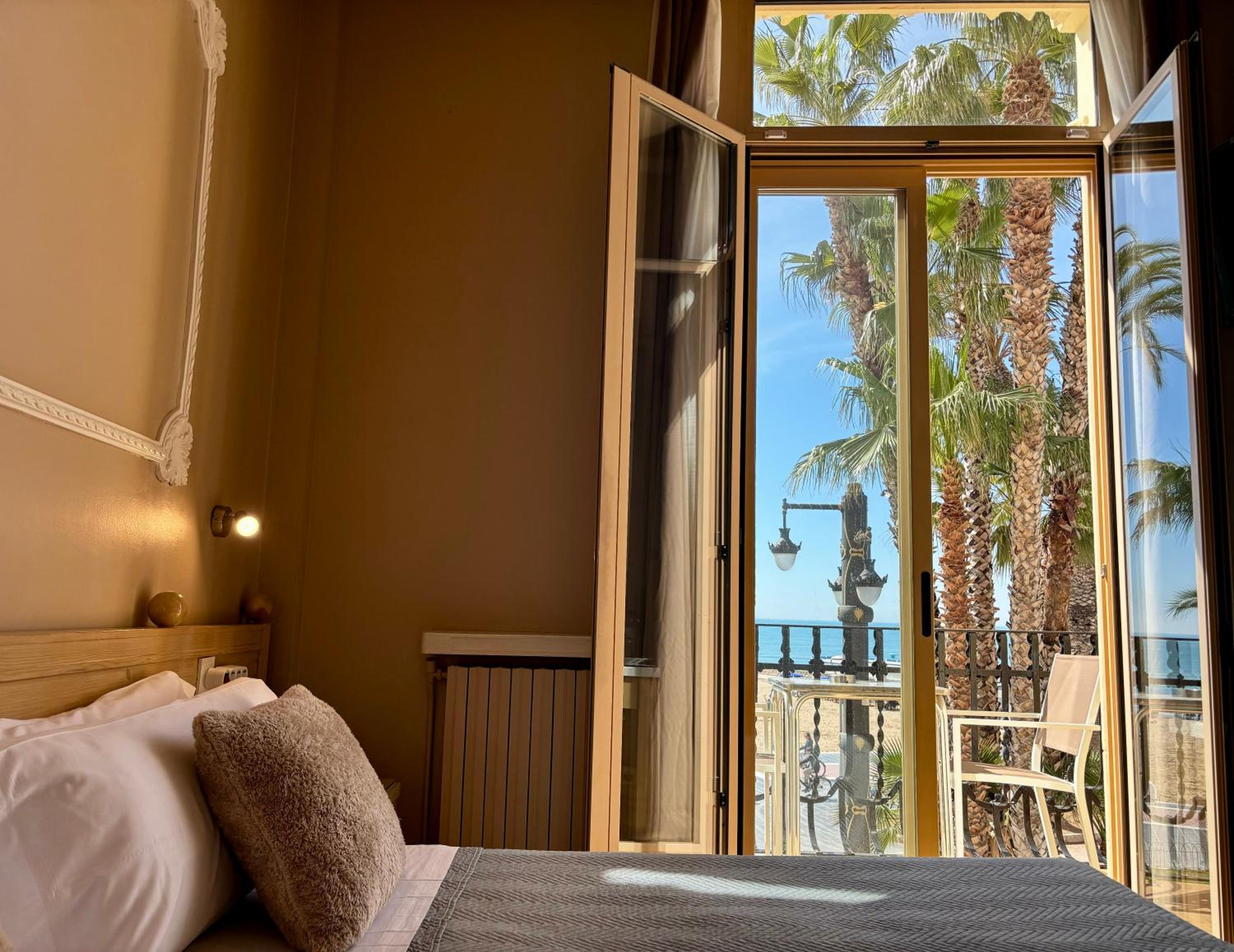 Double or Twin Room with Sea View and Balcony