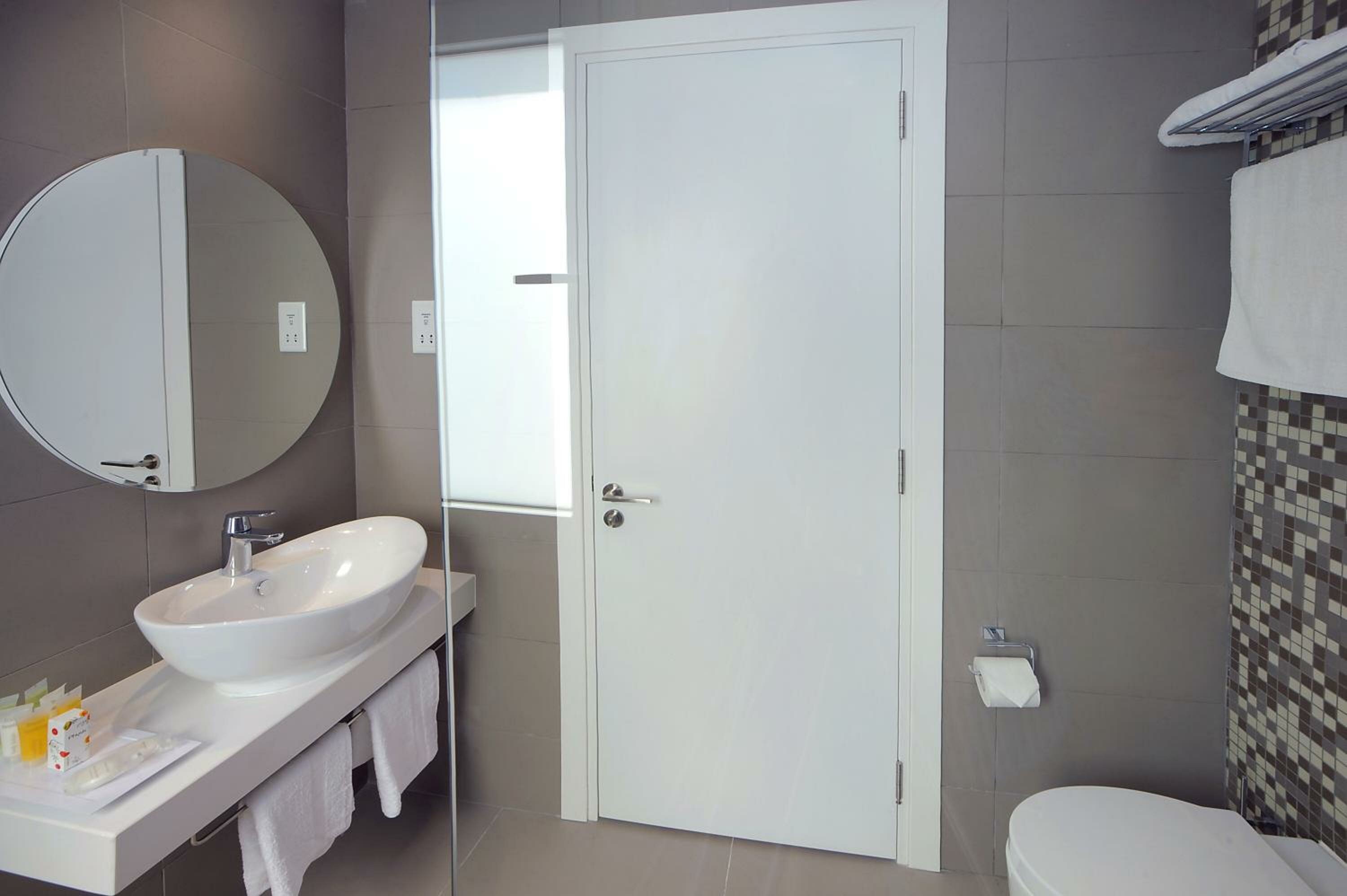 Double or Twin Room with Side Sea View