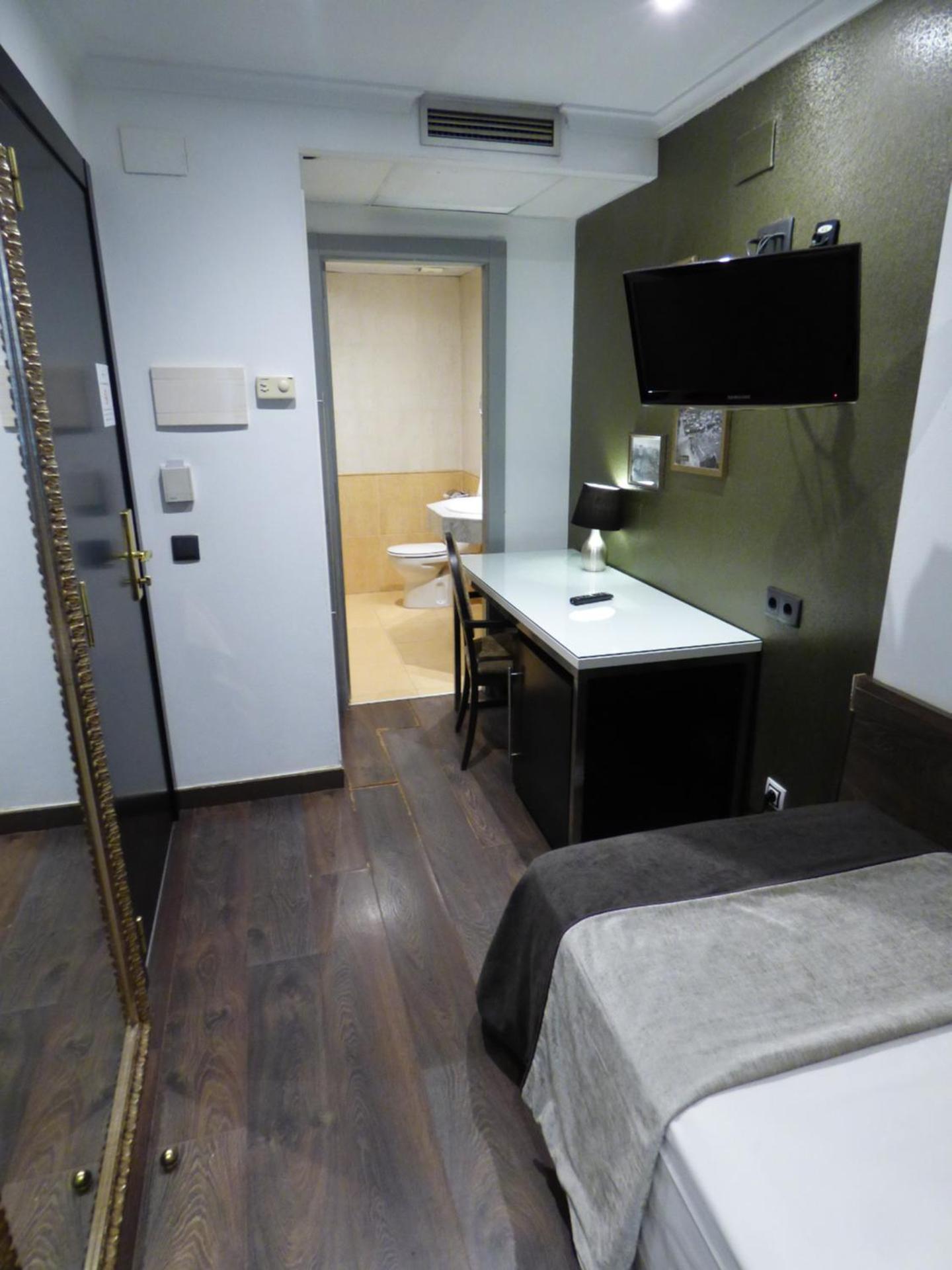 Single Room